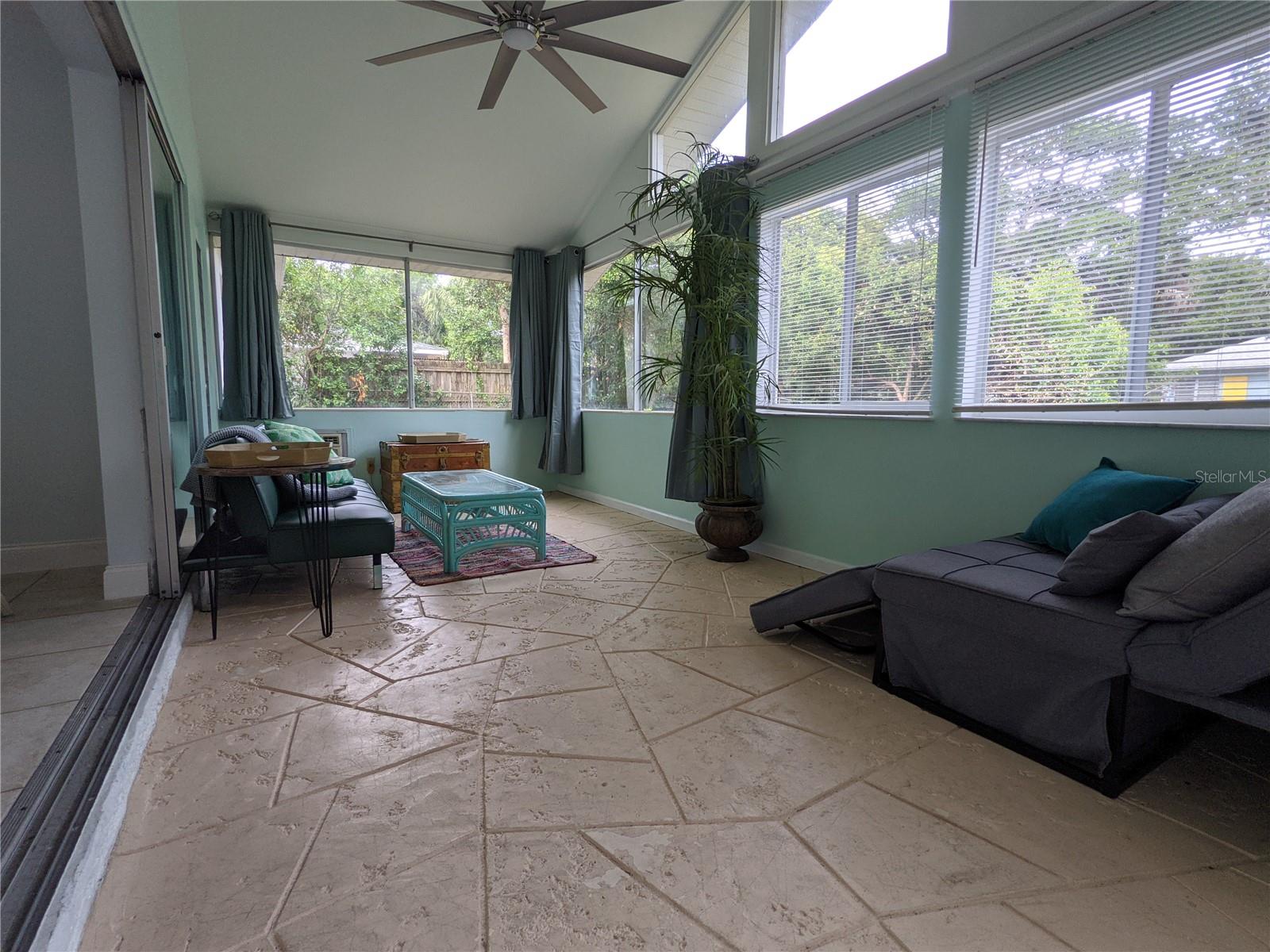 203 Canova Dr Property Photo 59