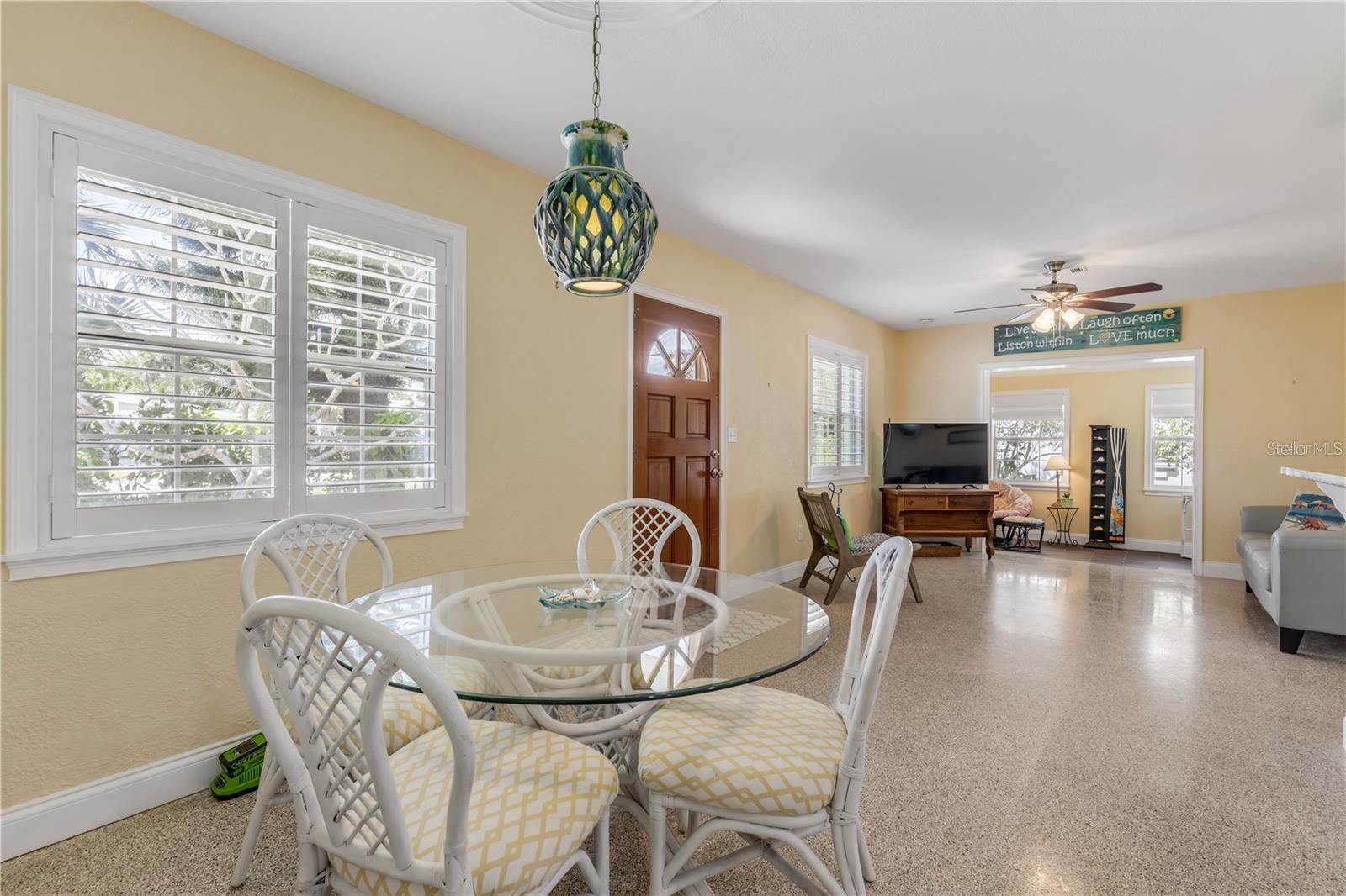 1219 Beacon St Property Photo 11