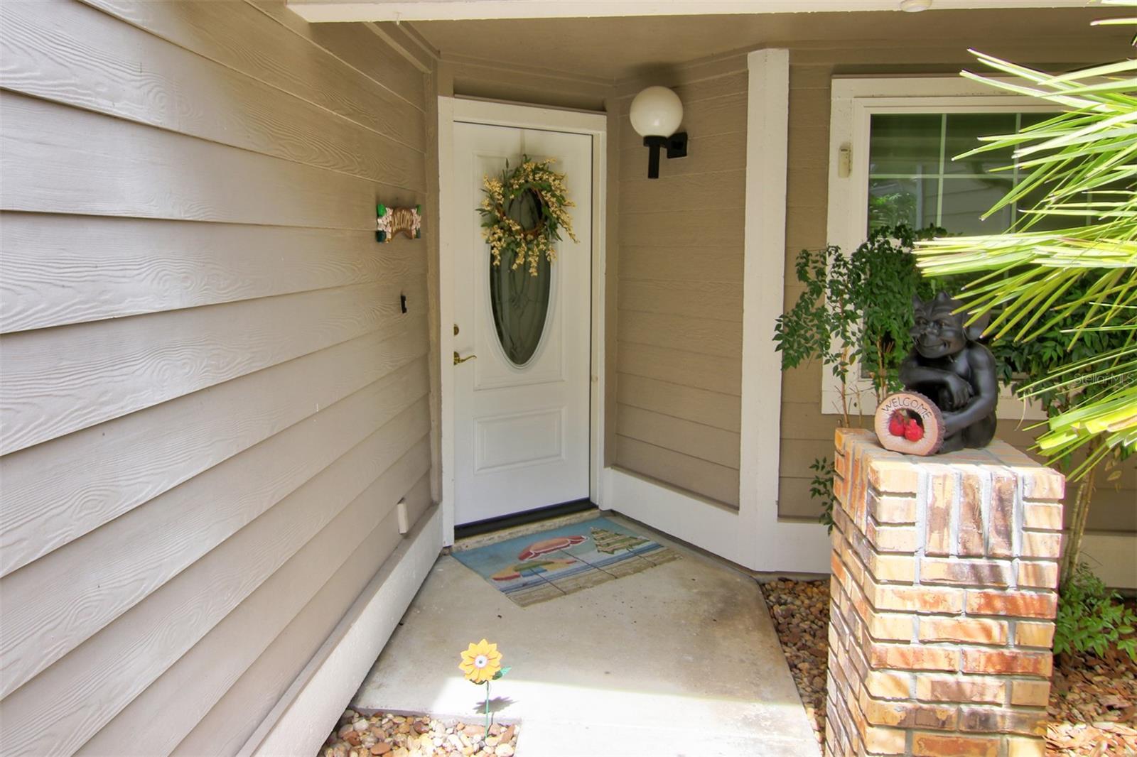 2051 Cornell Pl Property Photo 3