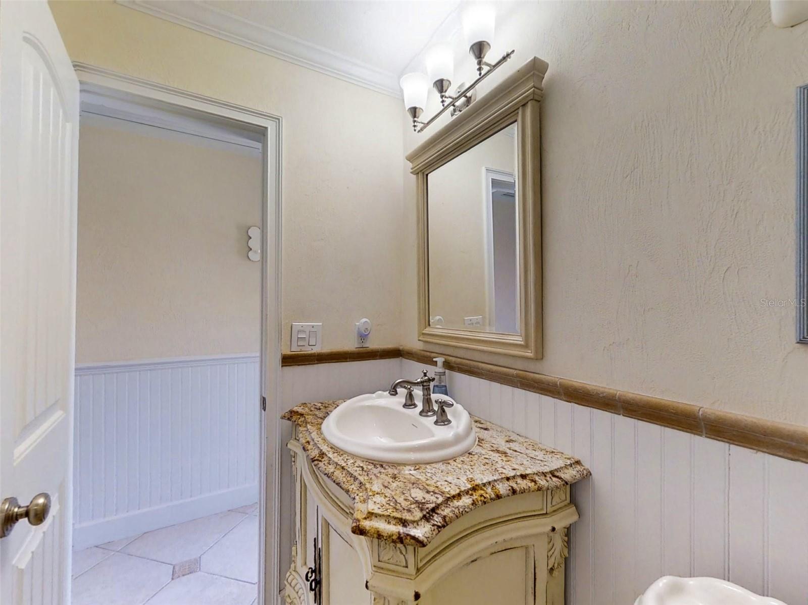 4849 Saxon Dr #2030 Property Photo 5