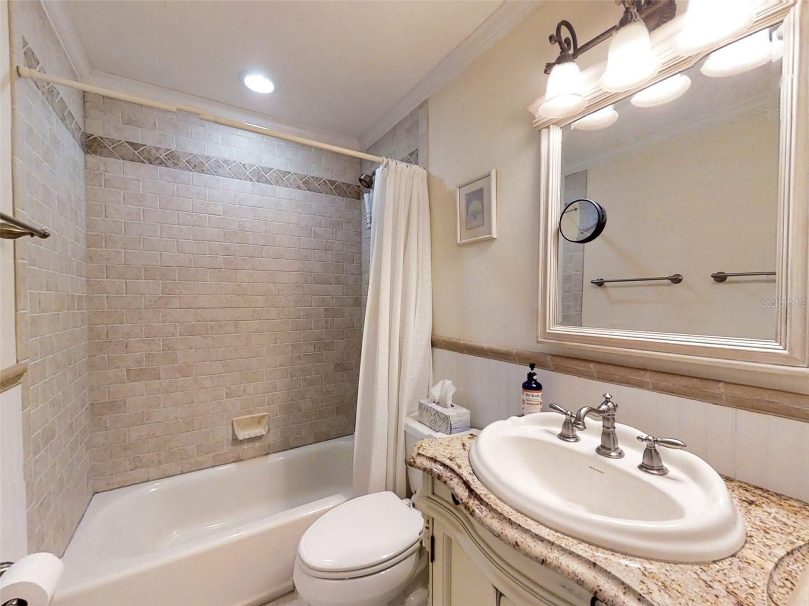 4849 Saxon Dr #2030 Property Photo 14
