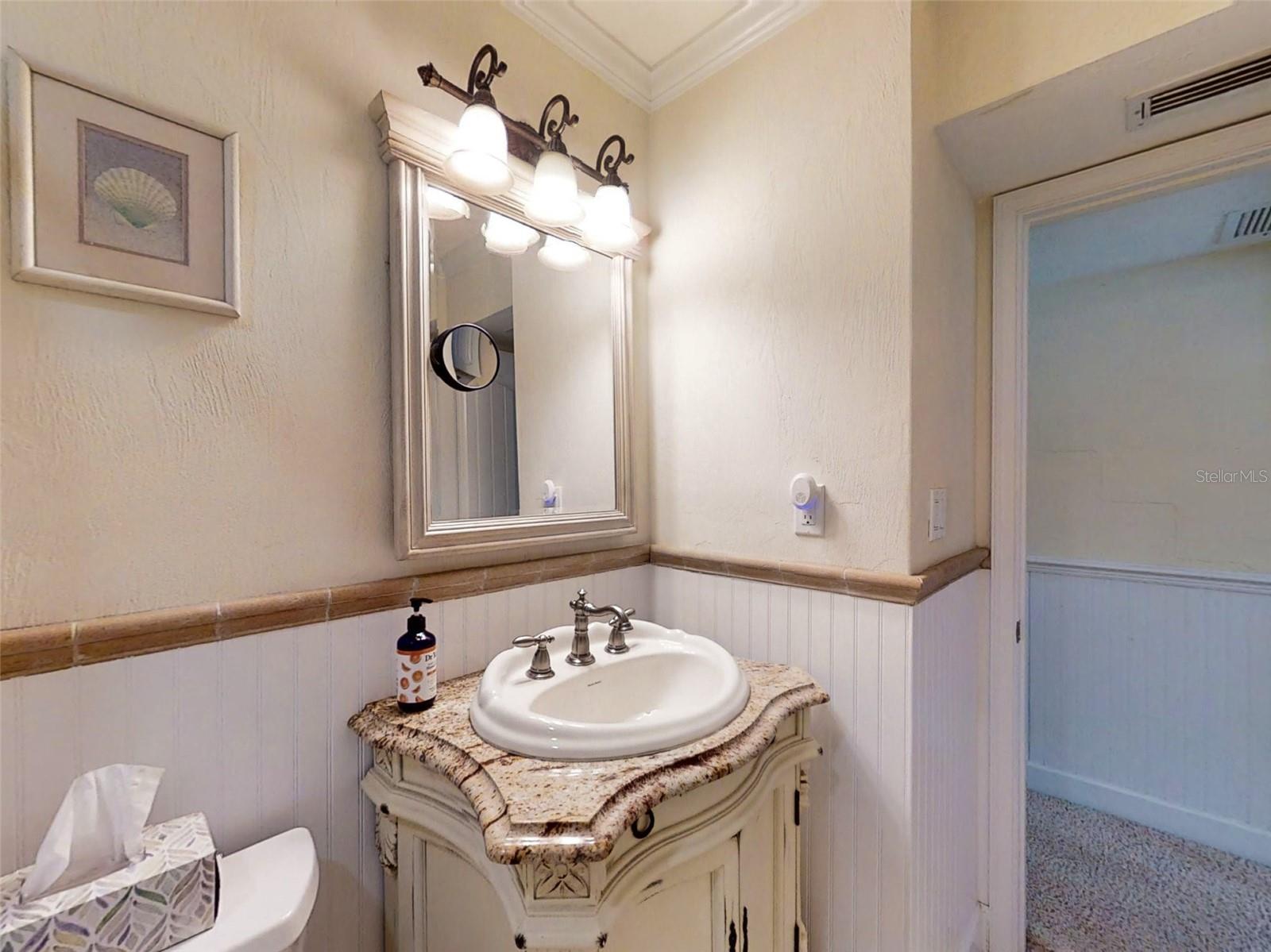 4849 Saxon Dr #2030 Property Photo 15