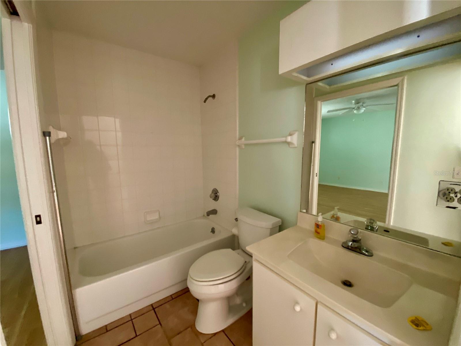 101 Braeburn Cir Property Photo 9