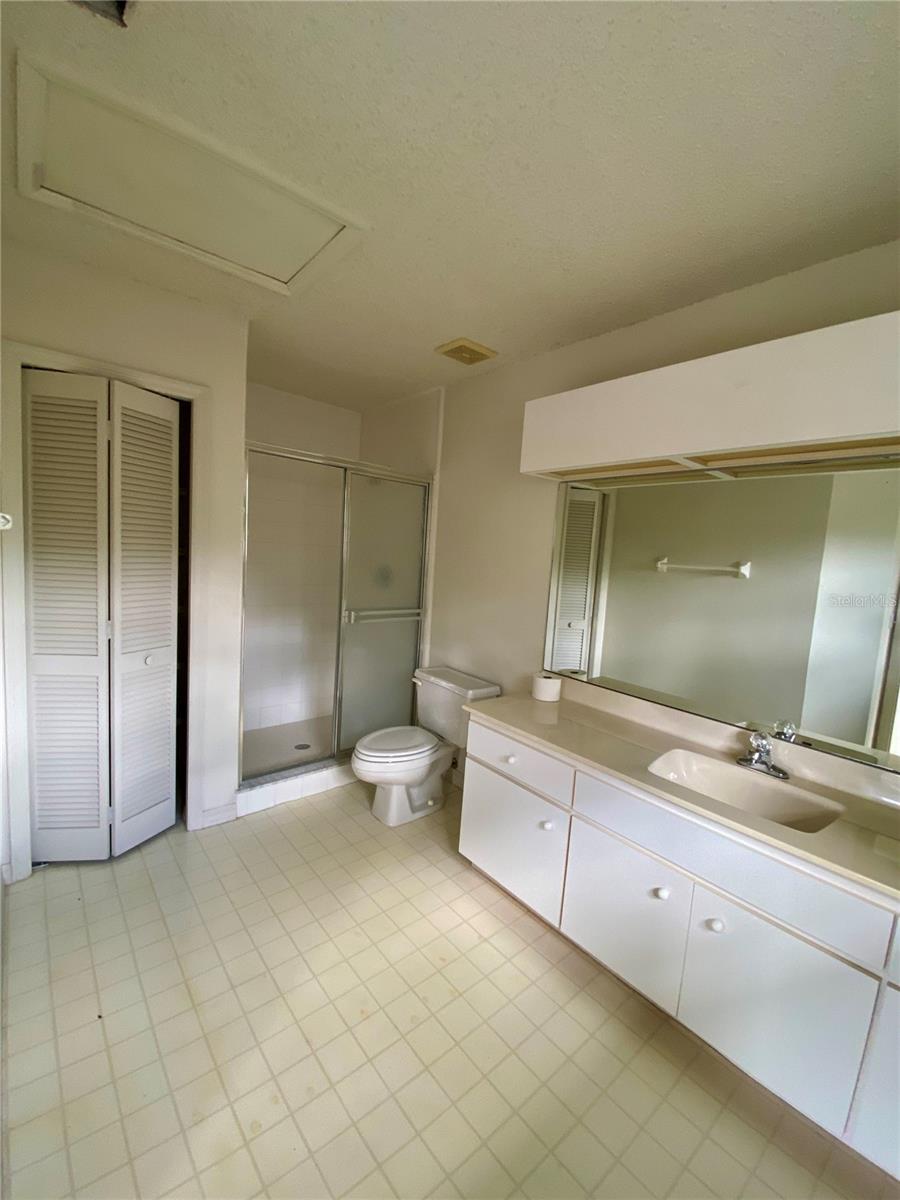 101 Braeburn Cir Property Photo 18