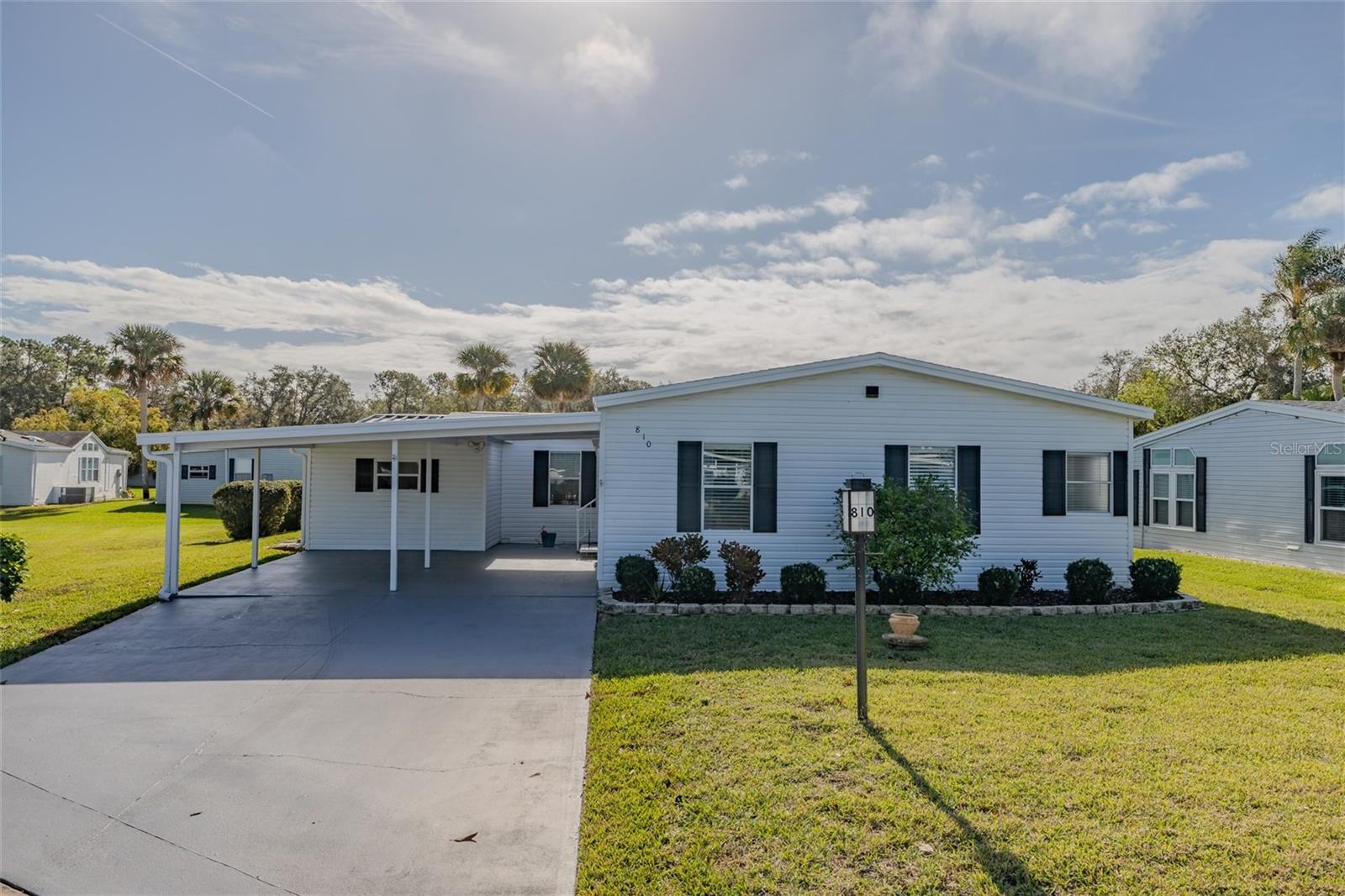 810 Masthead Ln Property Photo 1