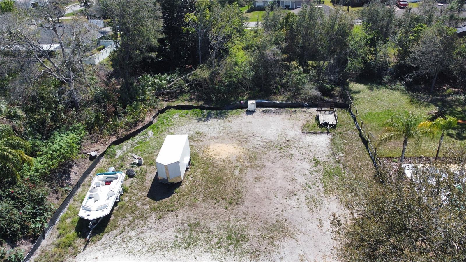 136 Arbor Ln Property Photo 5