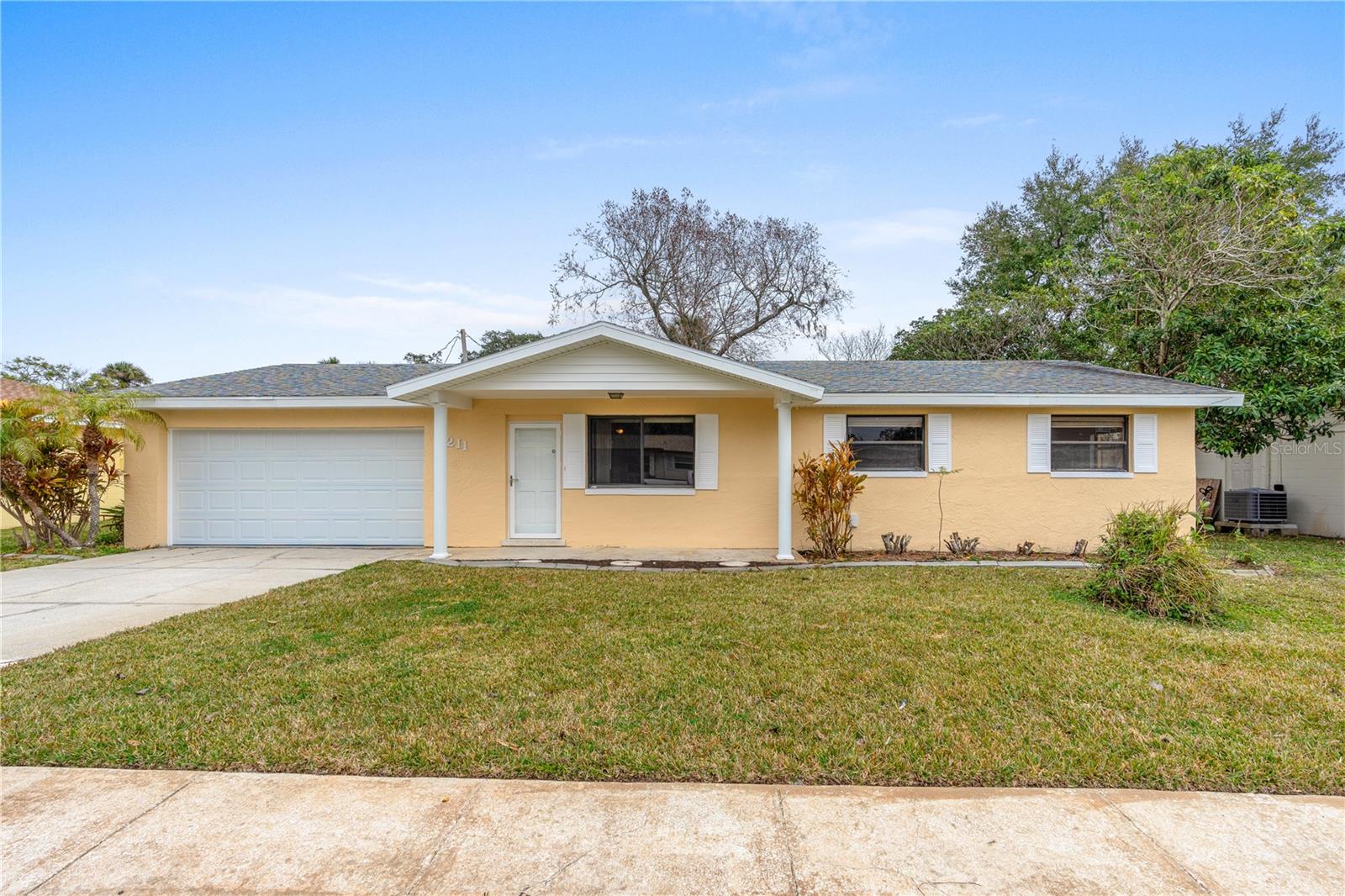 2211 Brian Ave Property Photo