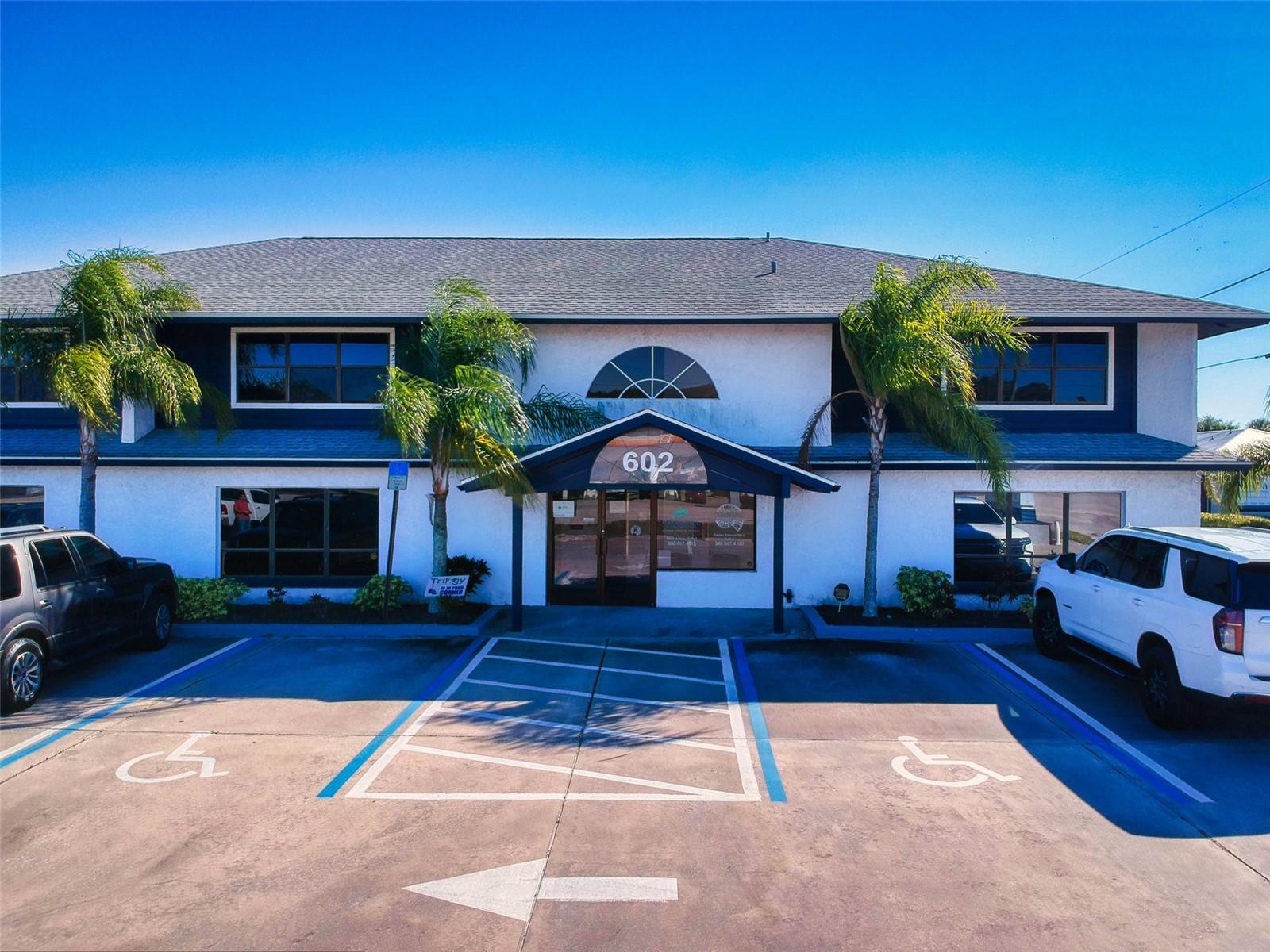 602 W Indian River Blvd #3 Property Photo 1