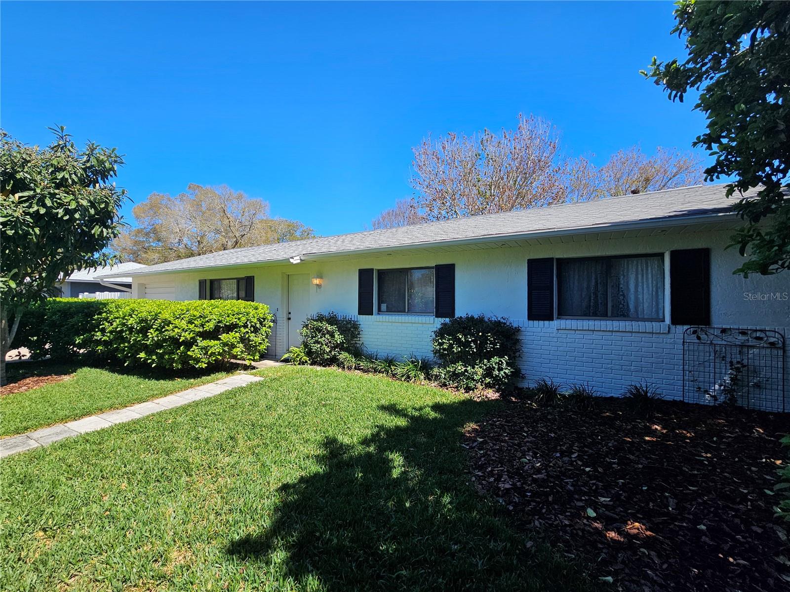 2321 Tamarind Dr Property Photo