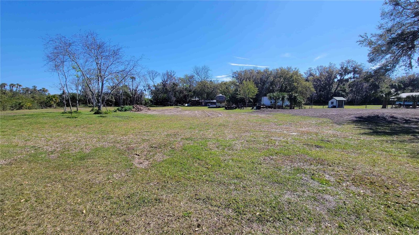 318 Palm Ave Property Photo 9