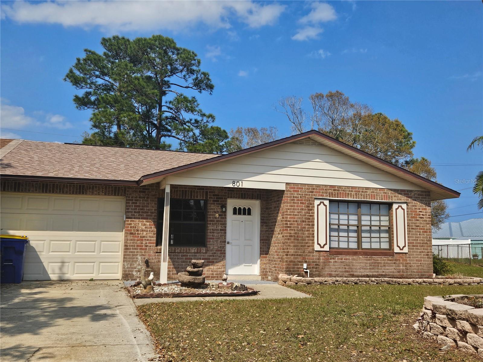 801 Egret Ct Property Photo