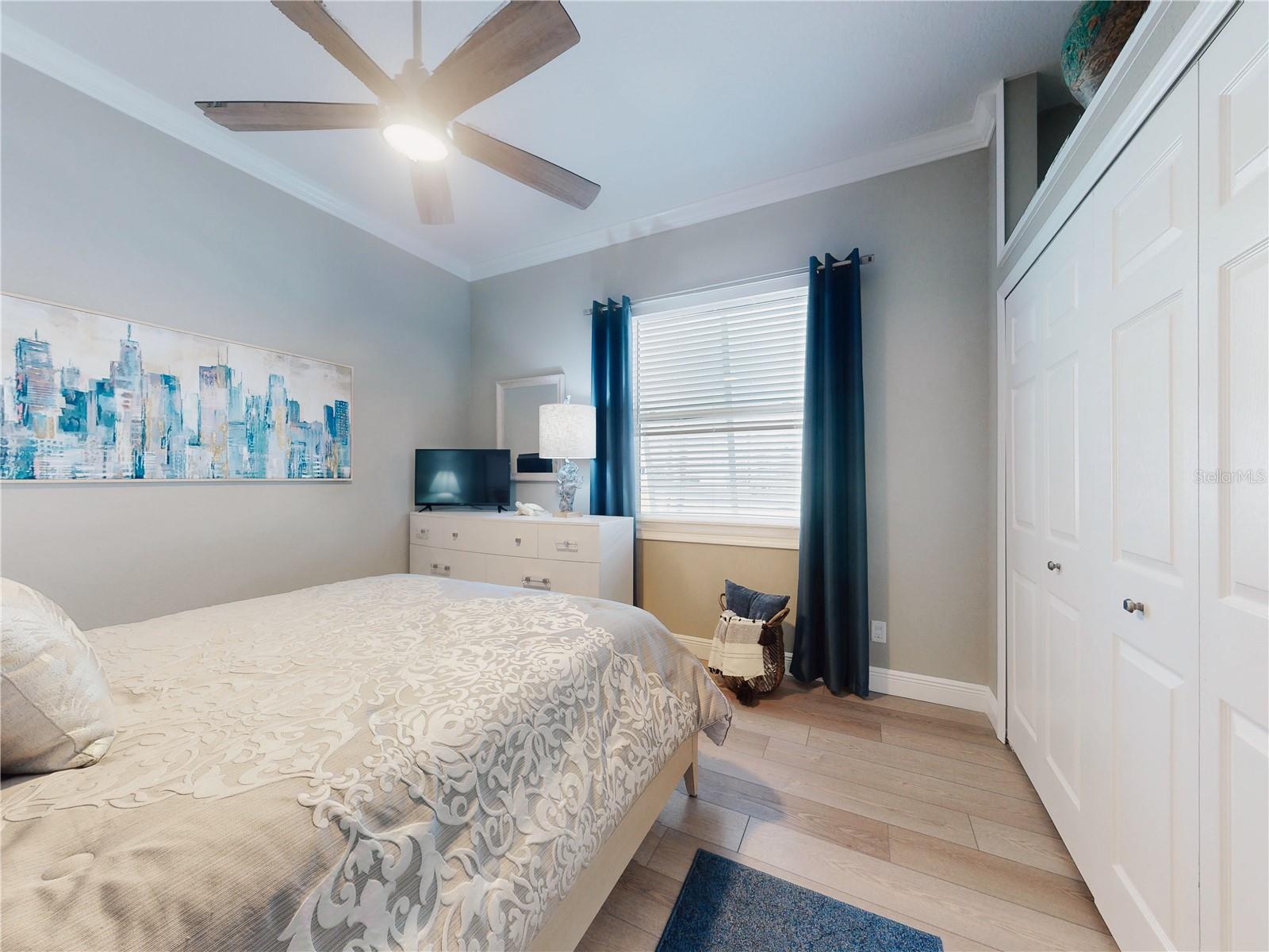 2019 S Riverside Property Photo 27