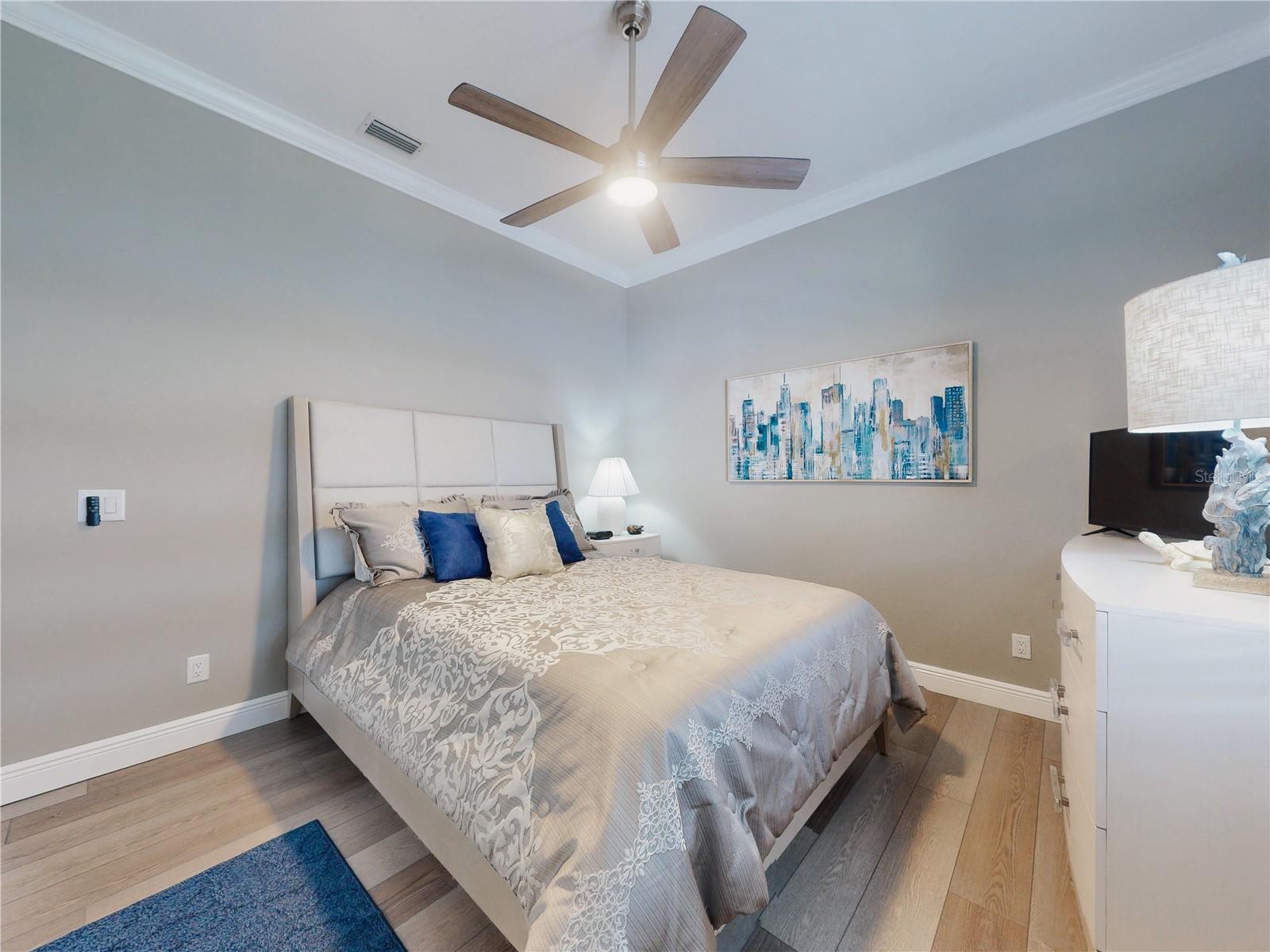 2019 S Riverside Property Photo 28