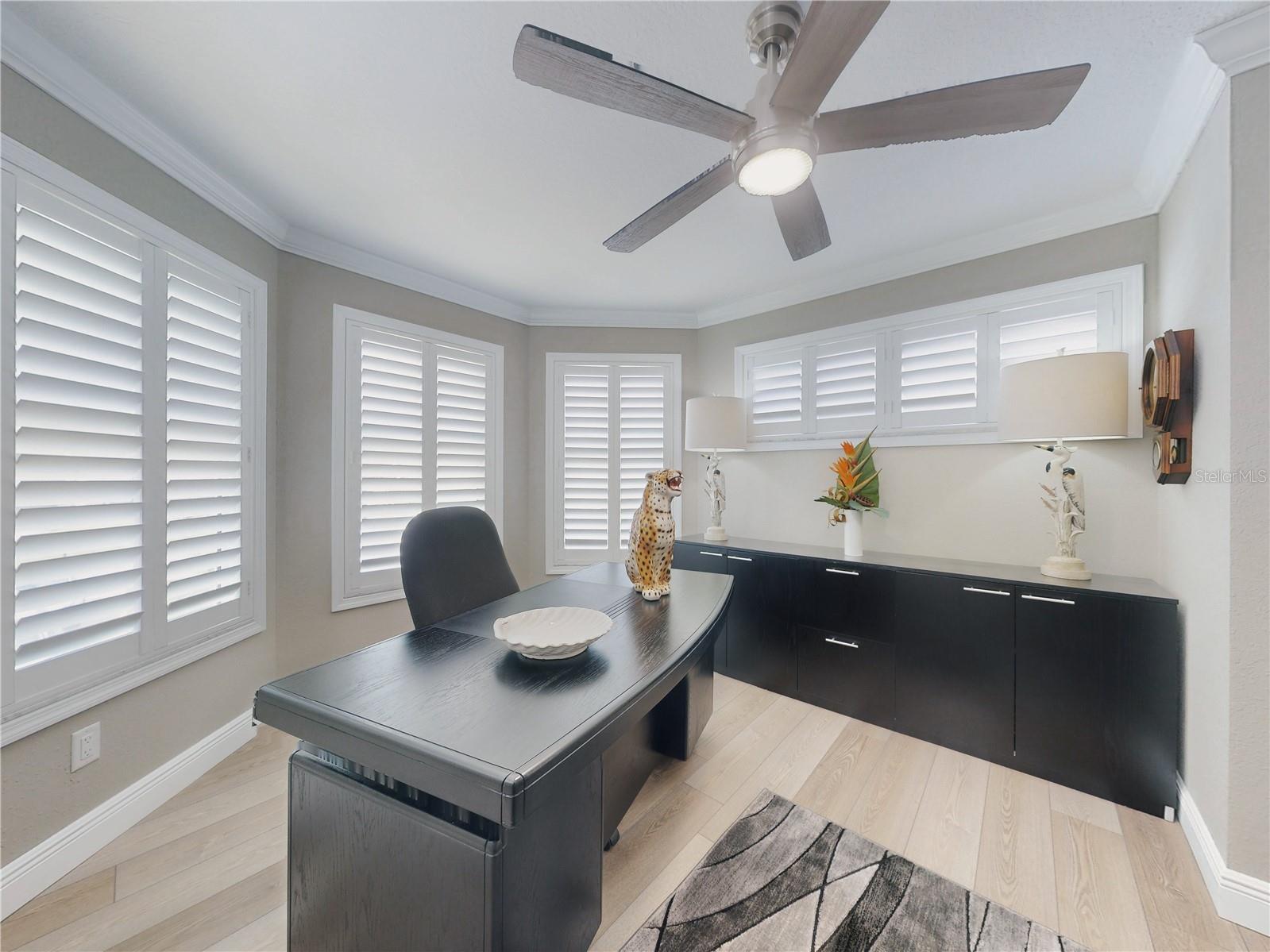 2019 S Riverside Property Photo 37
