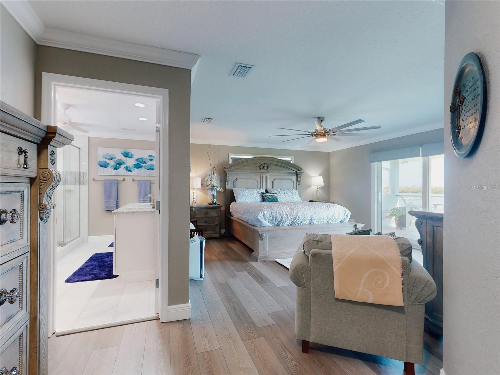 2019 S Riverside Property Photo 41