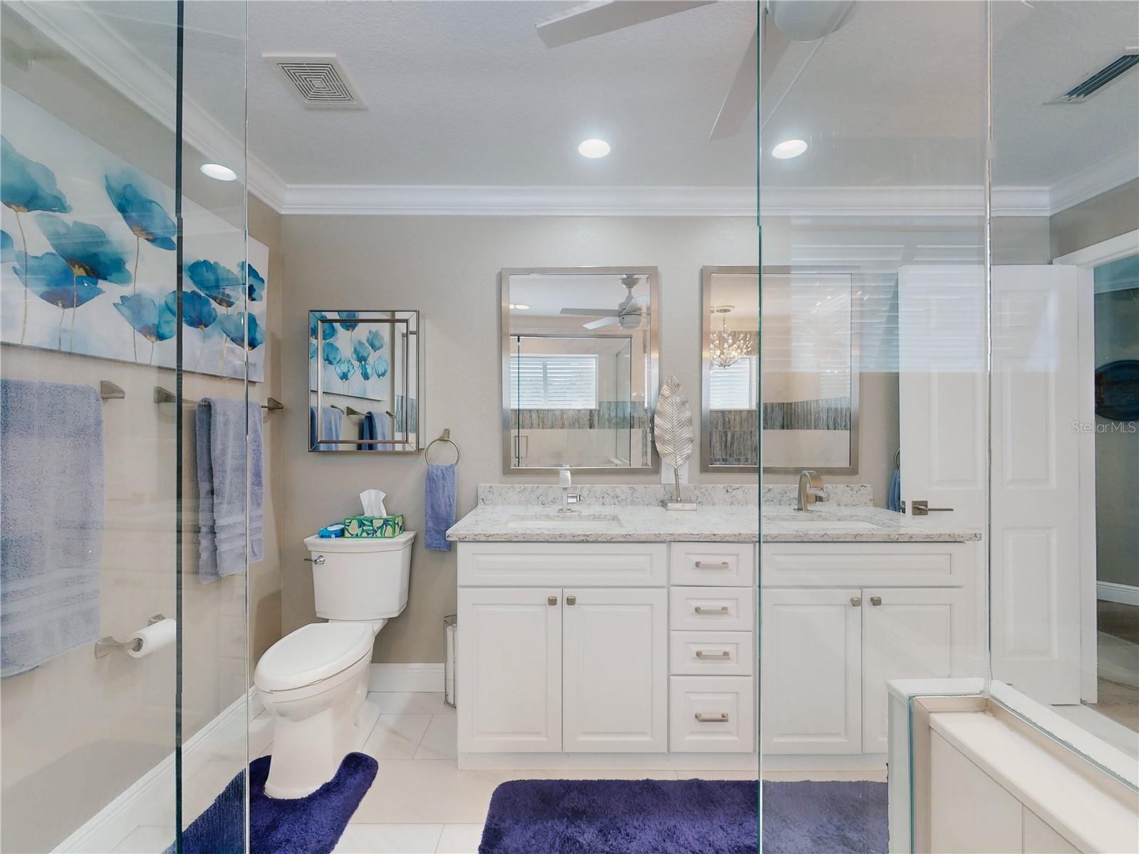 2019 S Riverside Property Photo 47