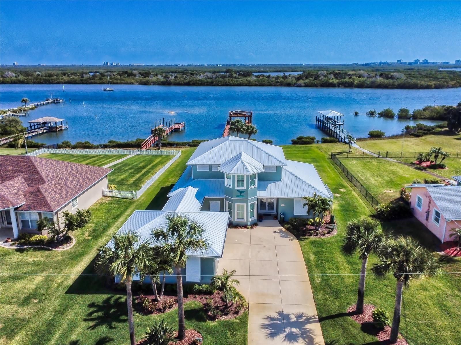2019 S Riverside Property Photo 57