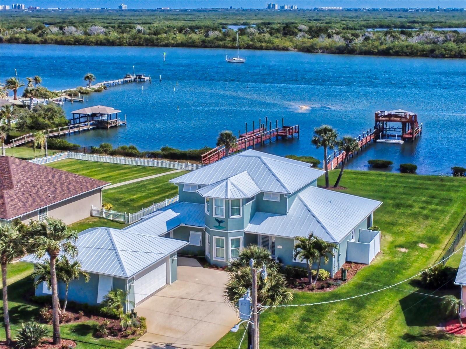 2019 S Riverside Property Photo 58