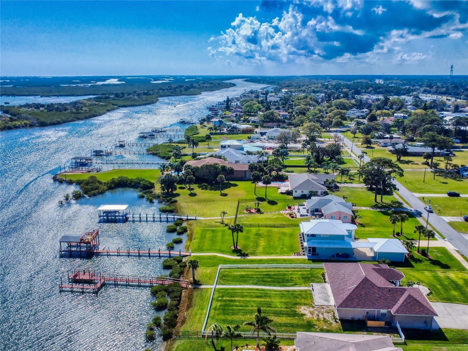 2019 S Riverside Property Photo 63