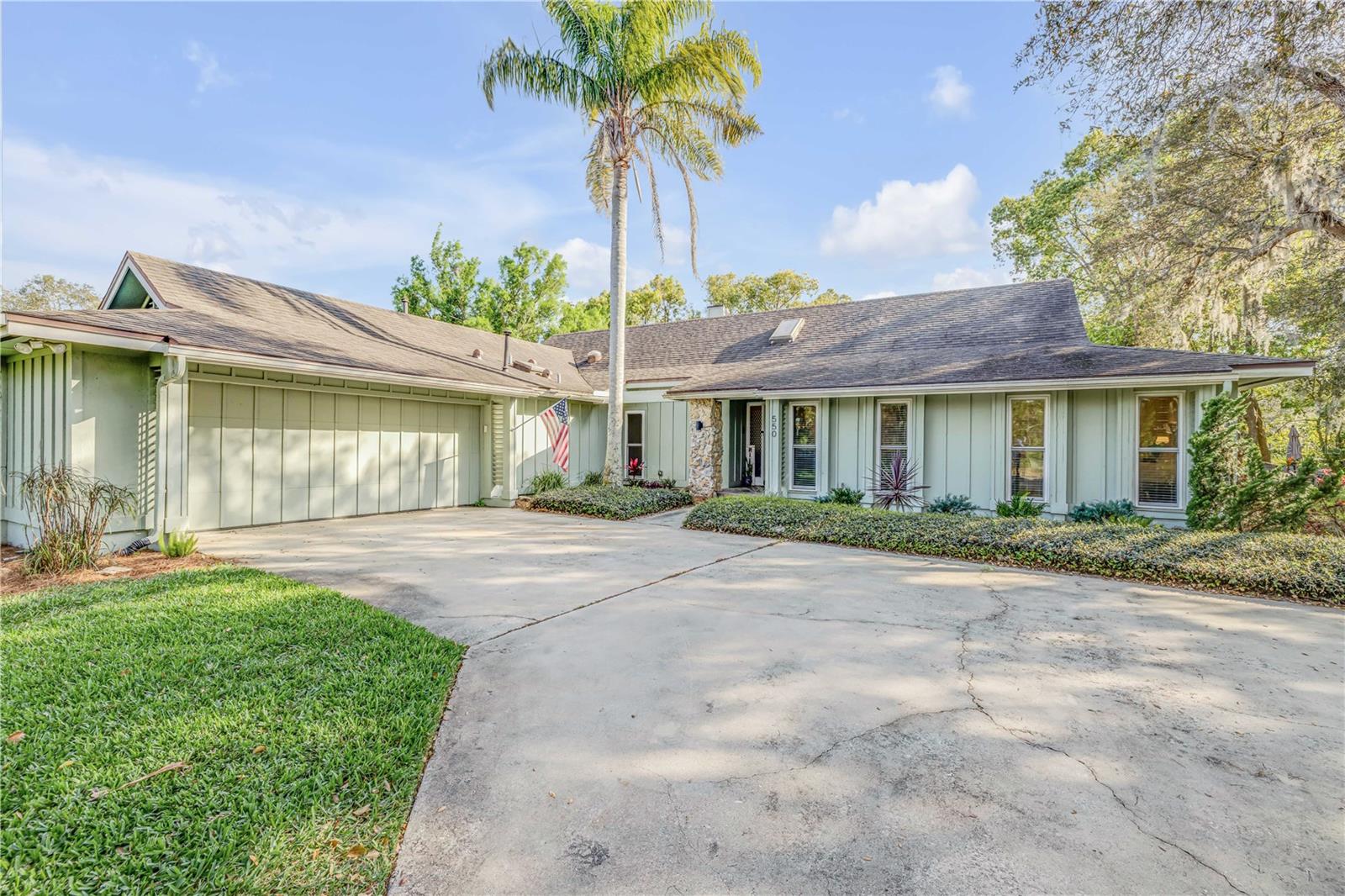 550 Bottlebrush Ct Property Photo 1