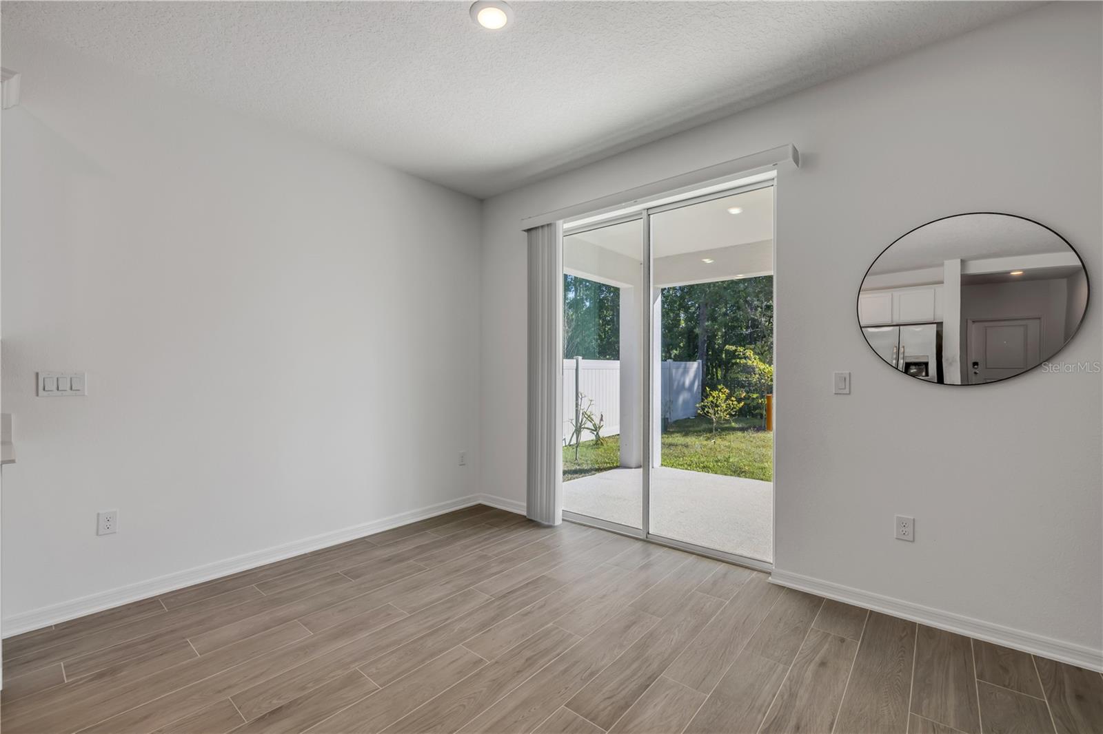3975 Willowbrook Dr Property Photo 33