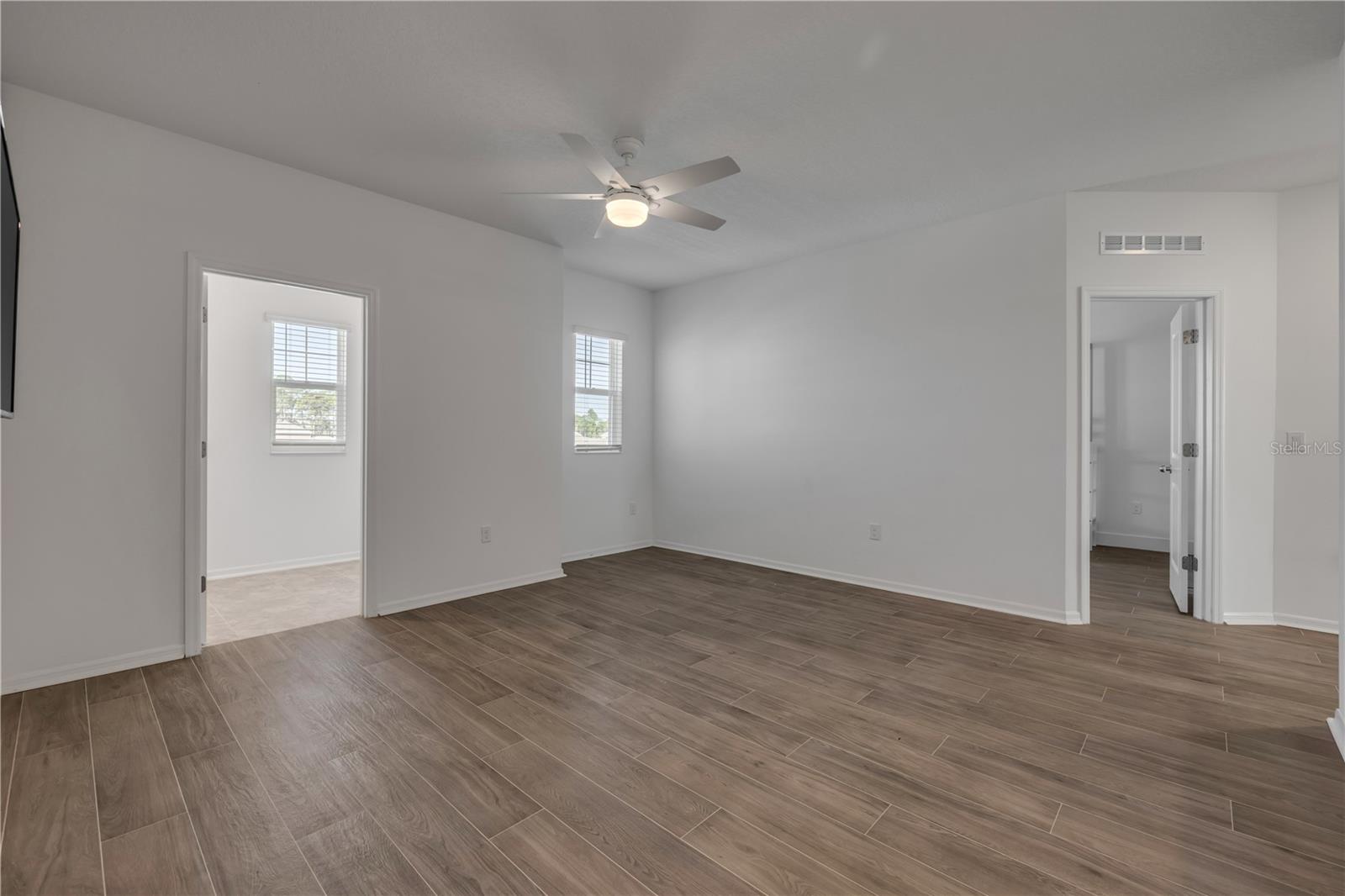 3975 Willowbrook Dr Property Photo 38
