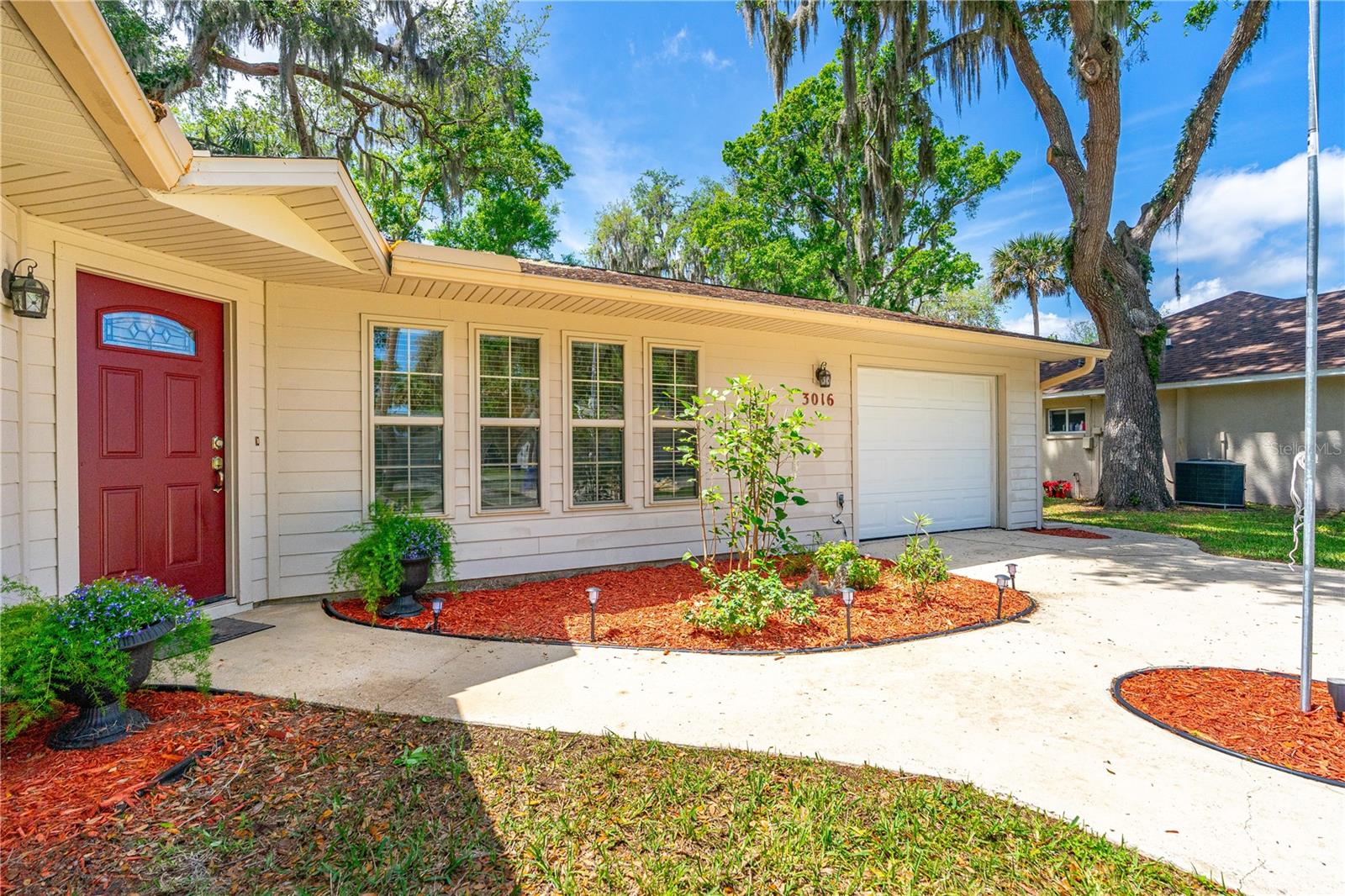 3016 Mango Tree Dr Property Photo 6