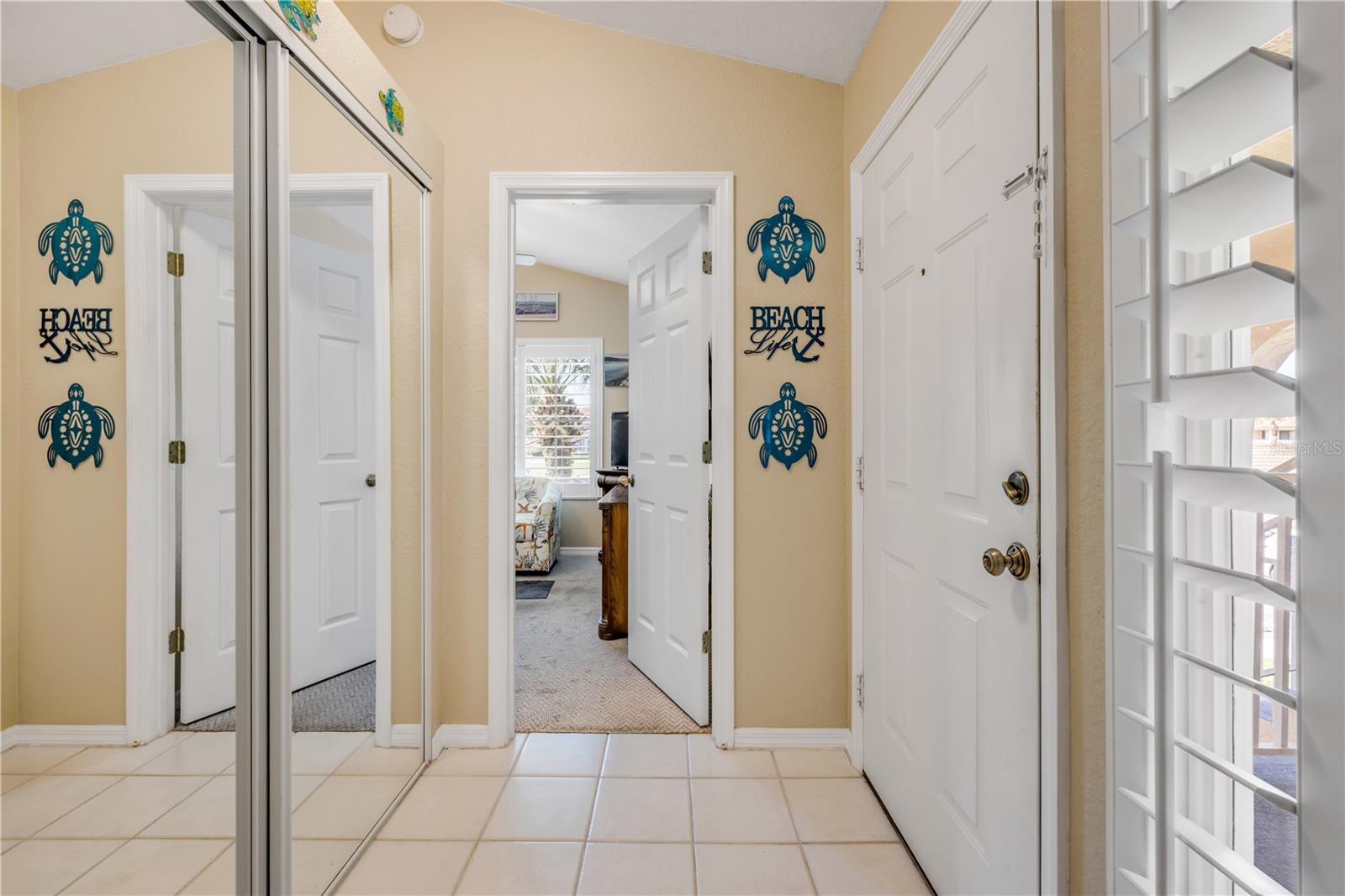 402 Bouchelle Dr #206 Property Photo 8