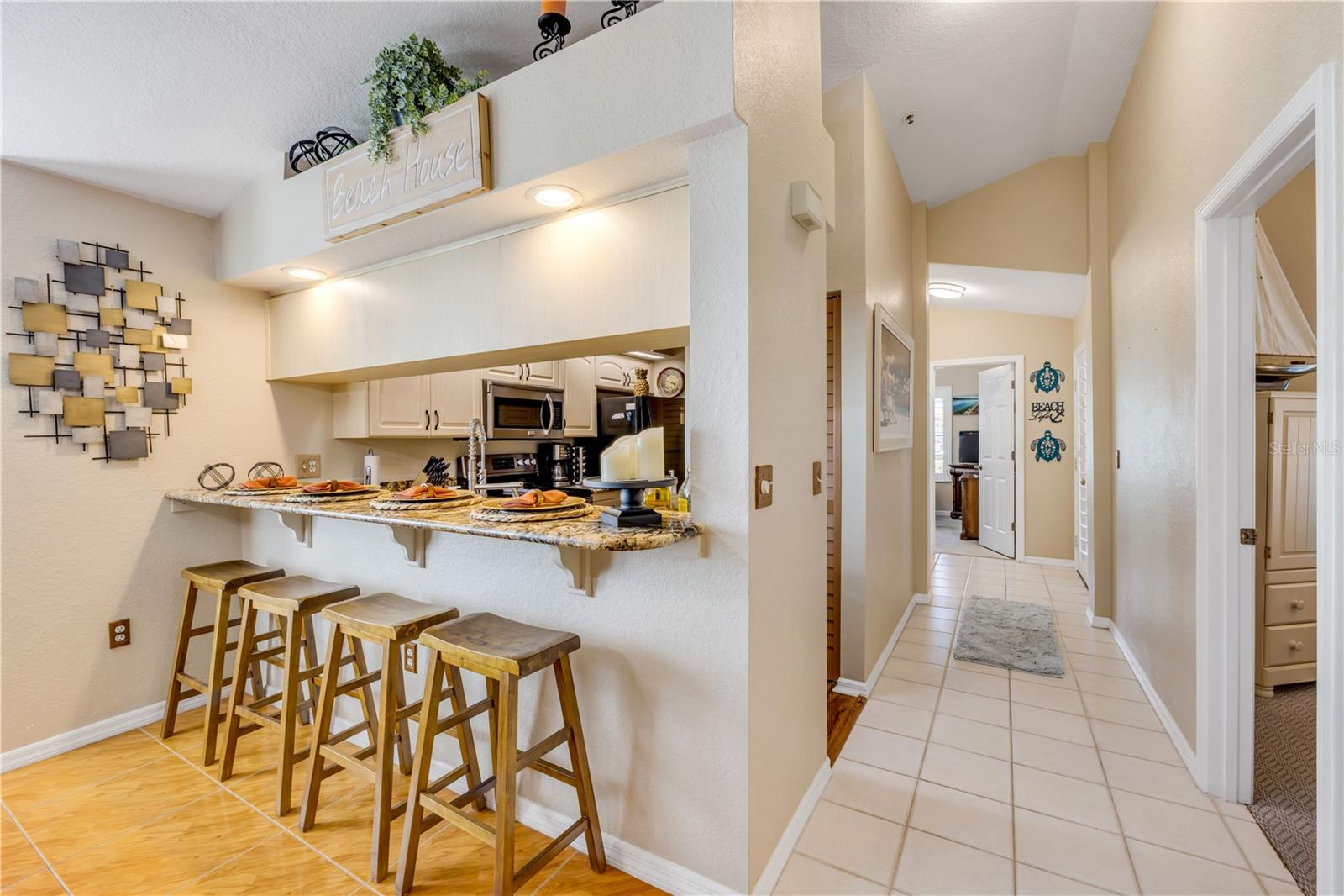 402 Bouchelle Dr #206 Property Photo 16