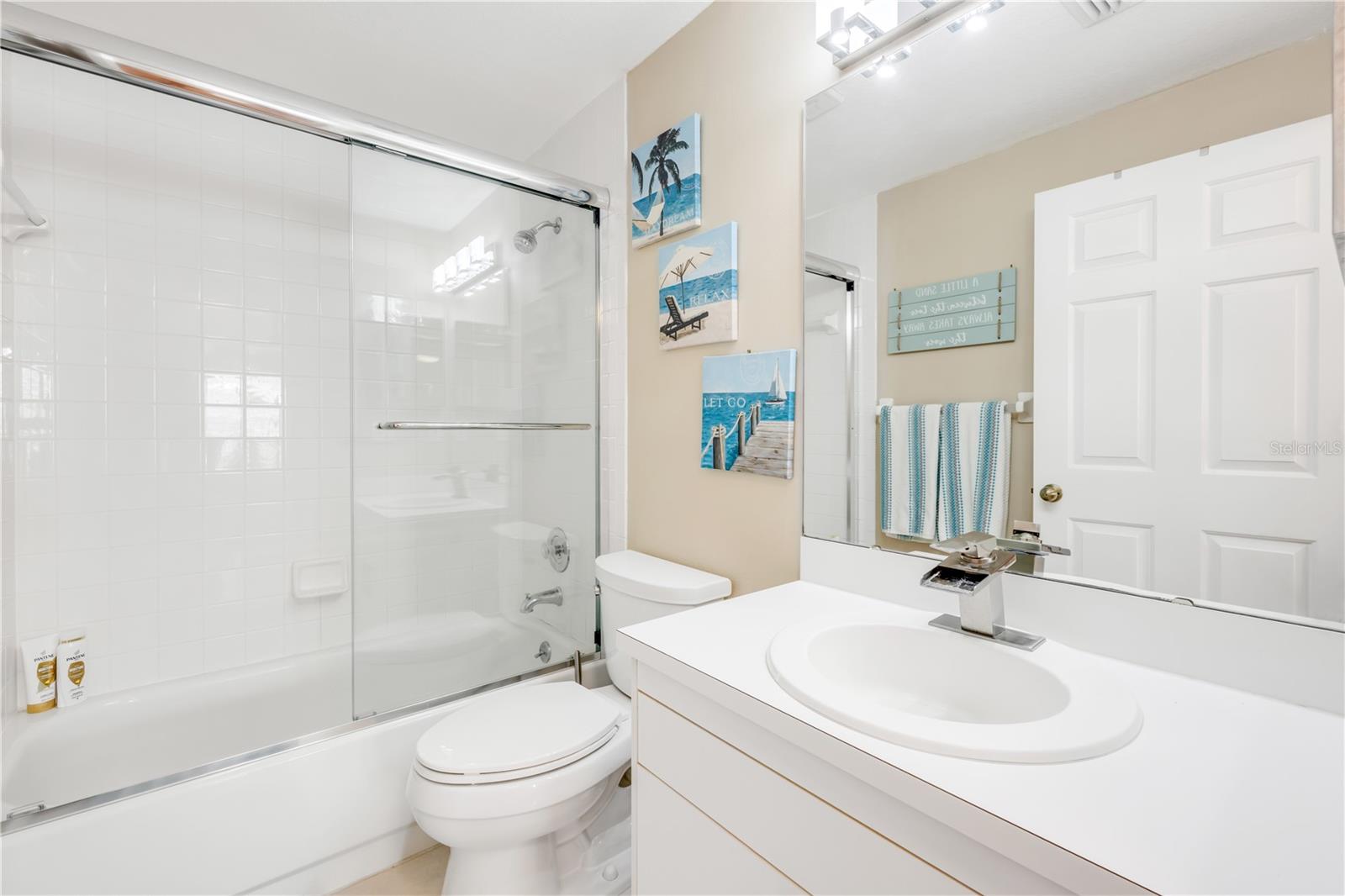 402 Bouchelle Dr #206 Property Photo 21