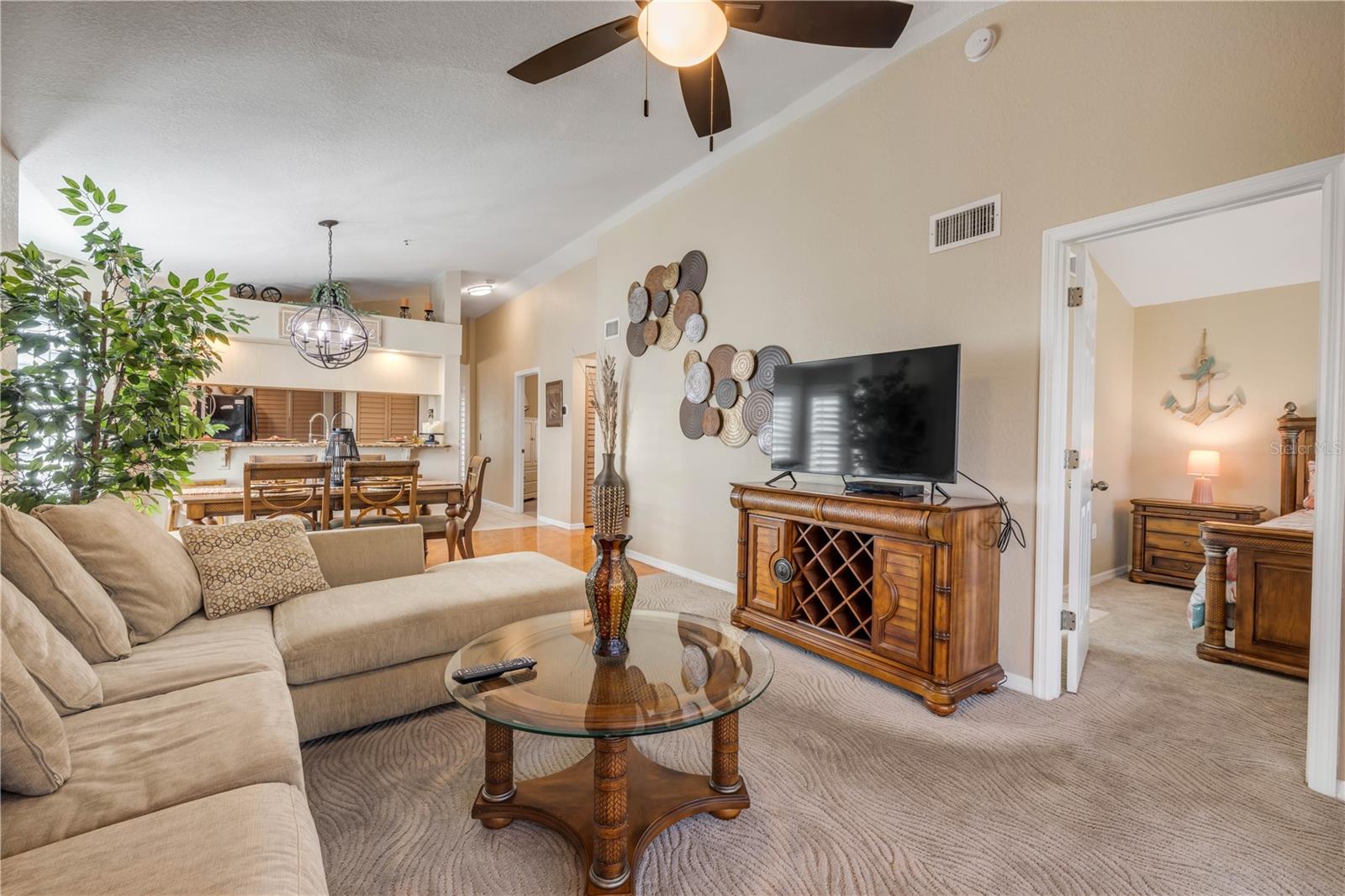 402 Bouchelle Dr #206 Property Photo 26