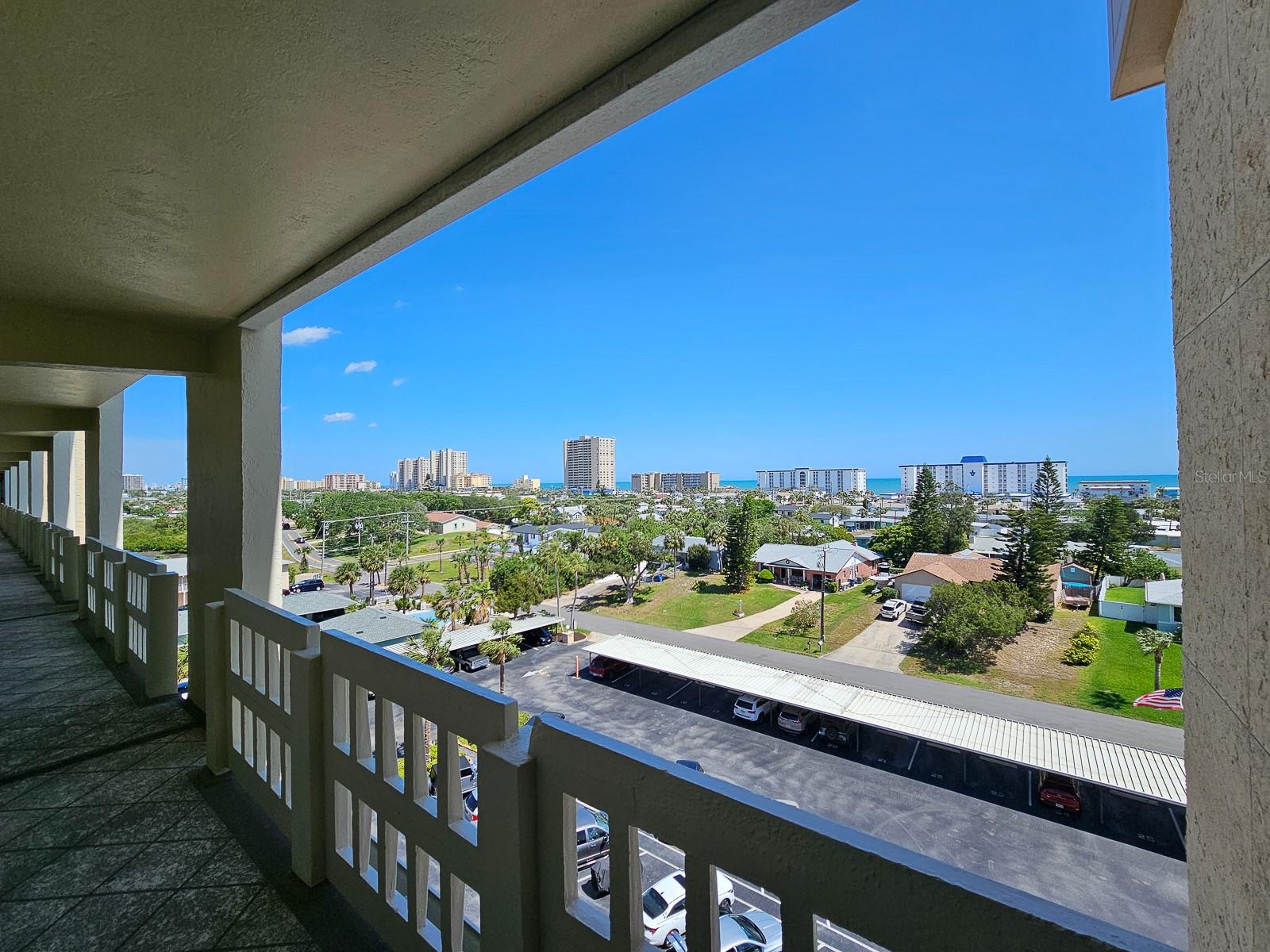 3606 S Peninsula Dr #703 Property Photo 6