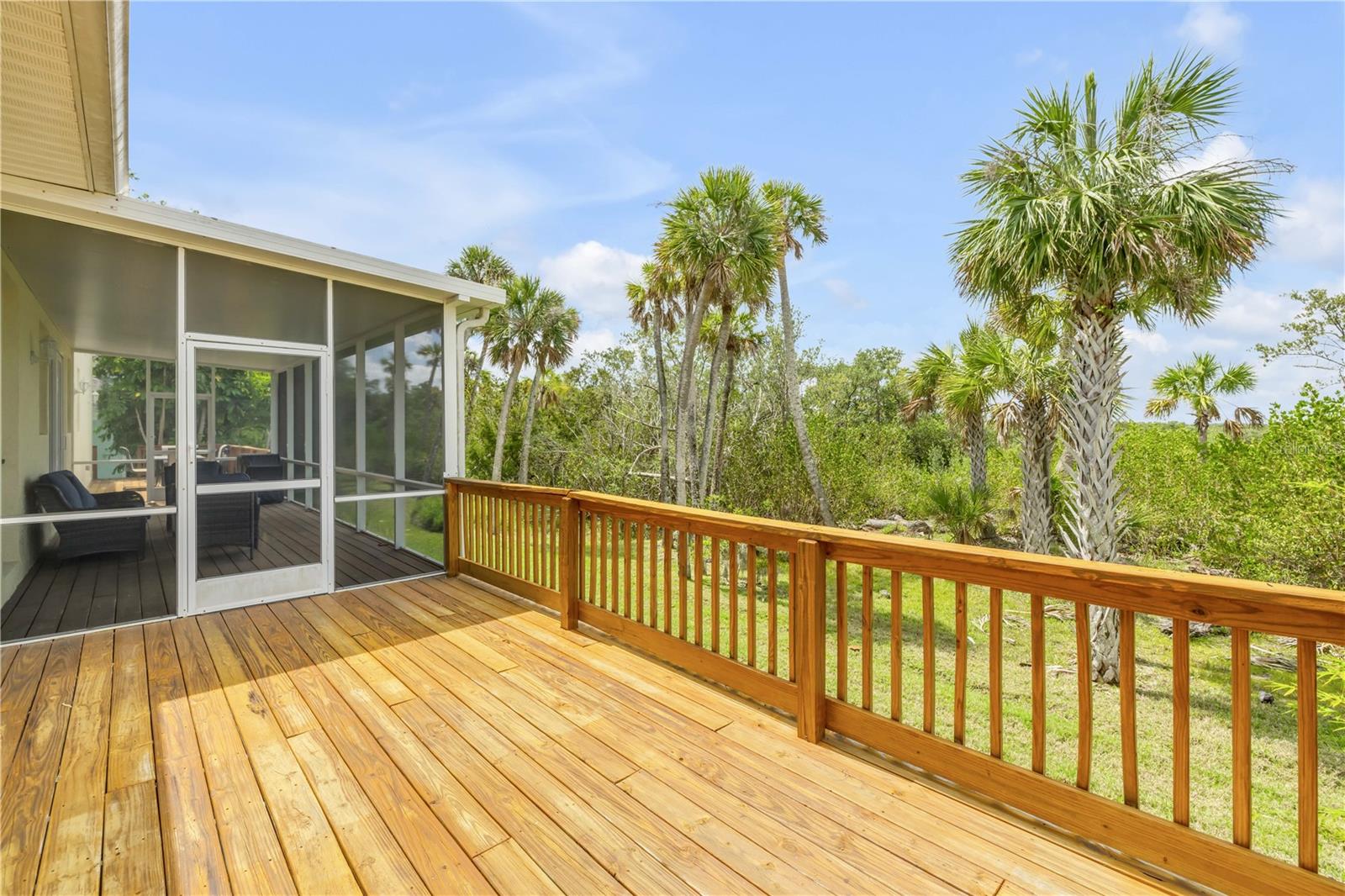 1804 Saxon Dr Property Photo 50