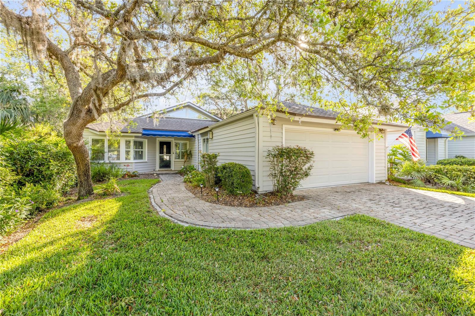 606 Saint Andrews Blvd Property Photo 1
