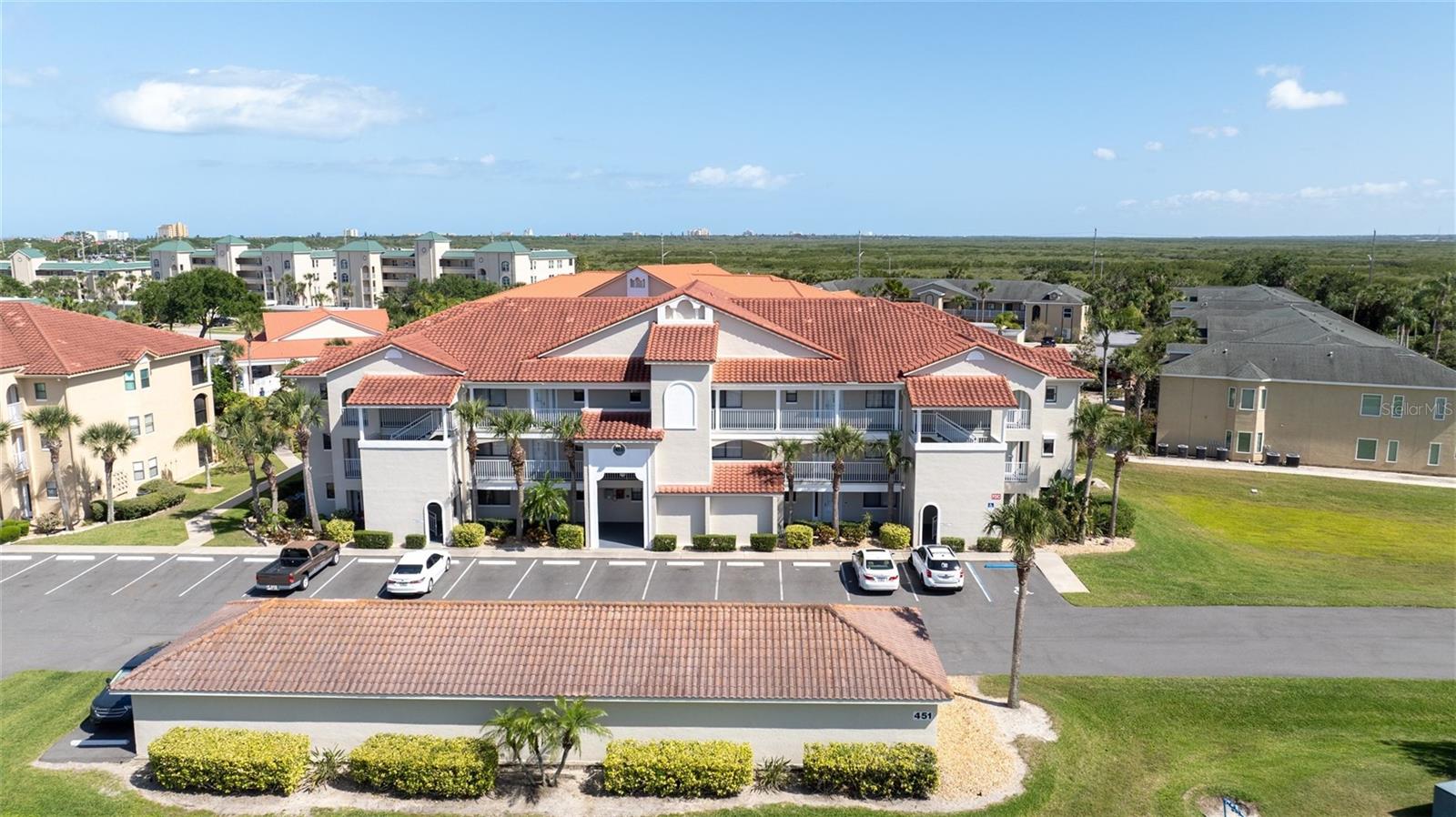 451 Bouchelle Dr #205 Property Photo 1