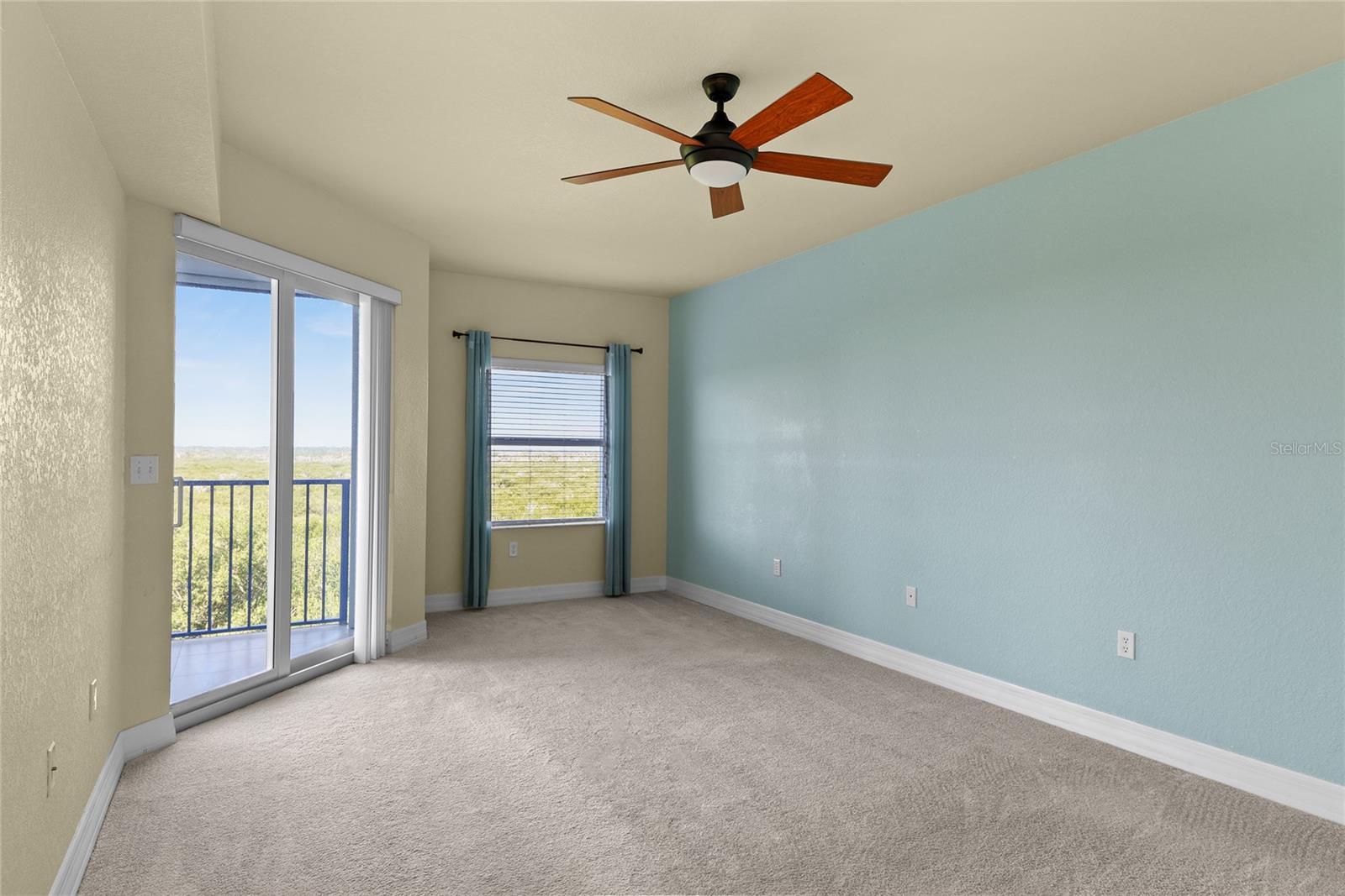 5300 S Atlantic Ave #19-403 Property Photo 20