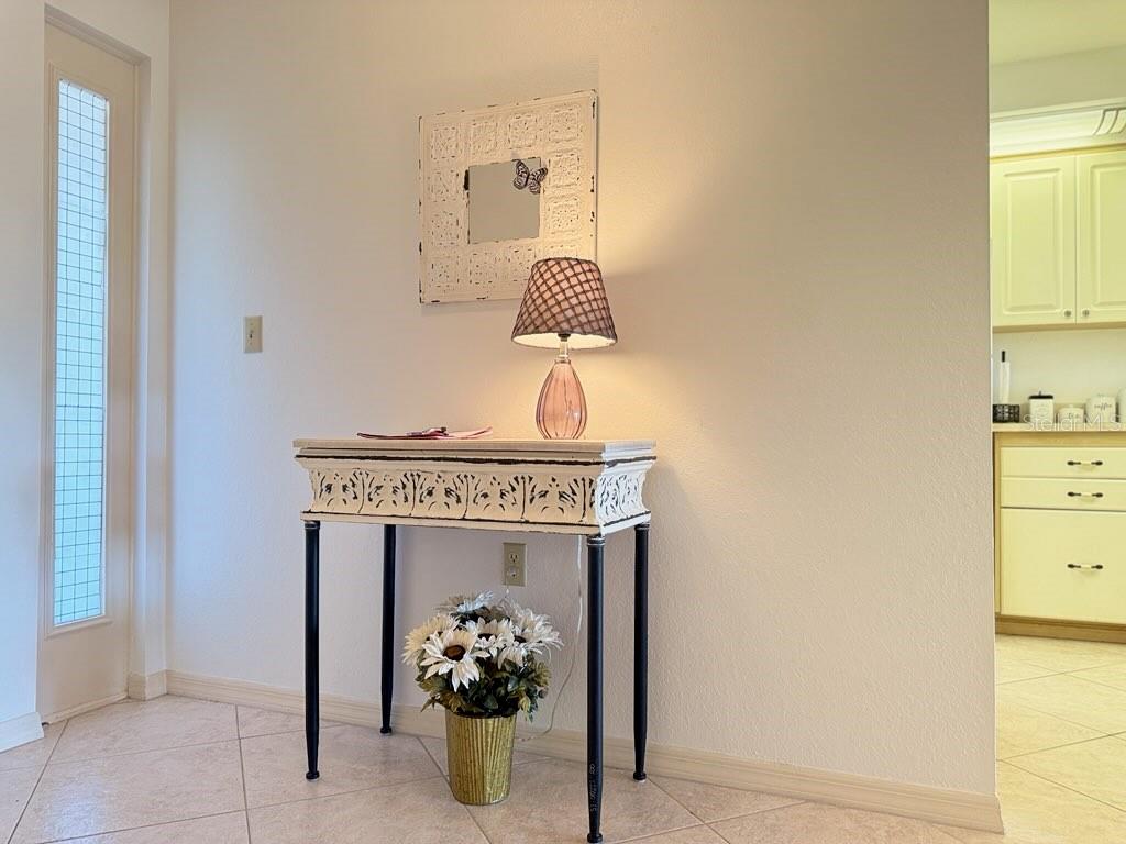 460 Bouchelle Dr #104 Property Photo 6