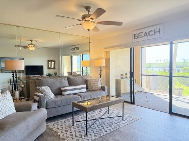 460 Bouchelle Dr #104 Property Photo 8