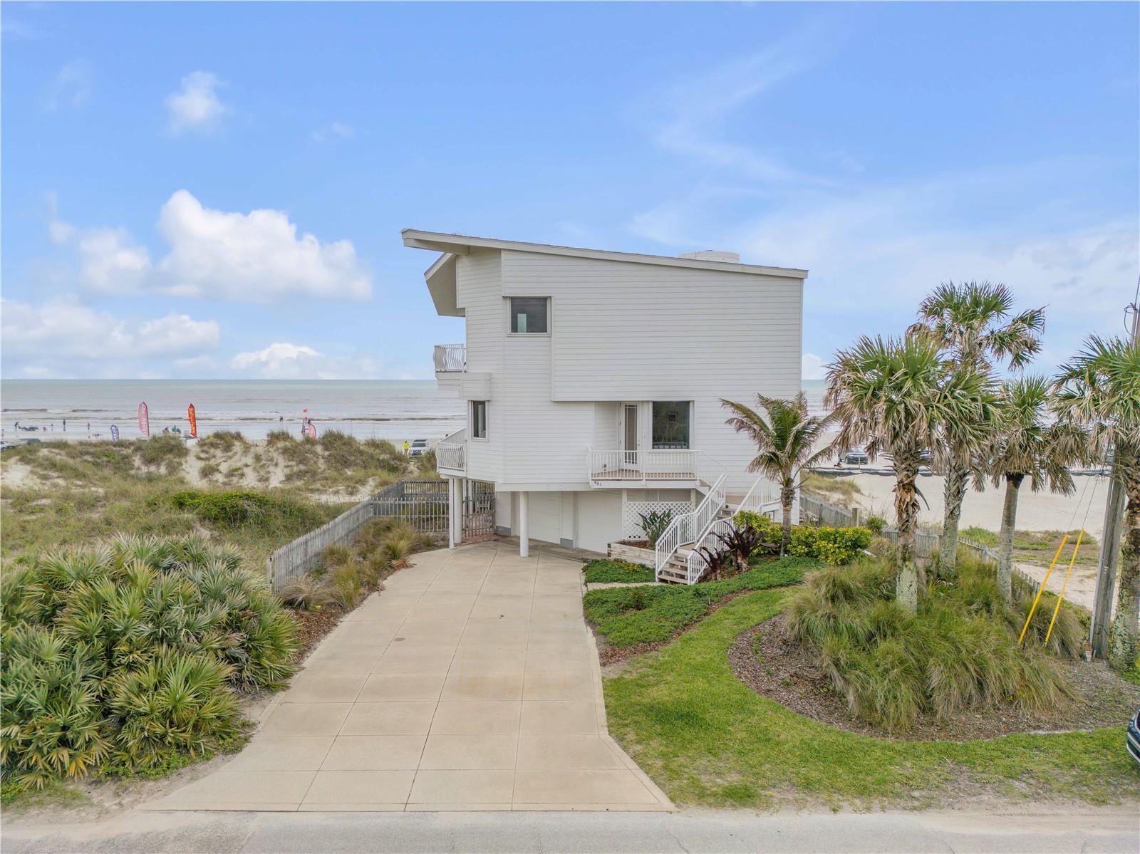951 N Atlantic Ave Property Photo 1