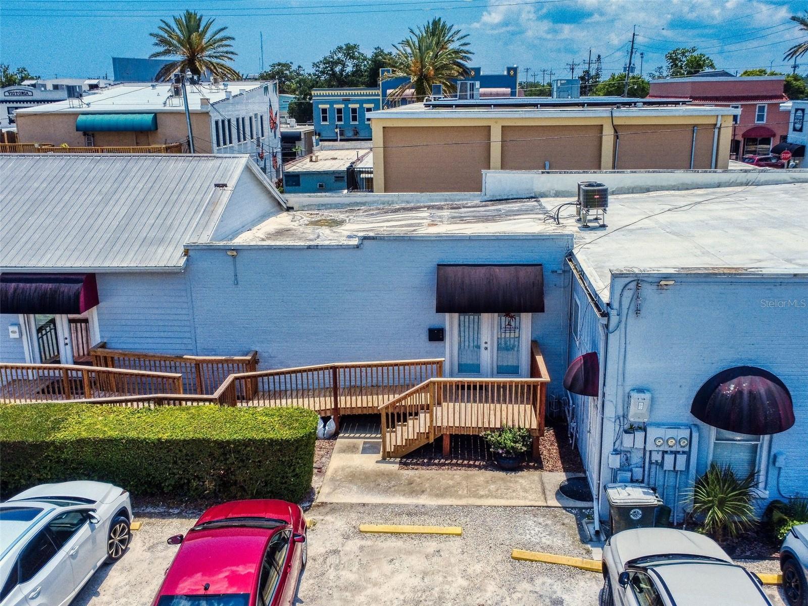 103 N Orange St Property Photo 40