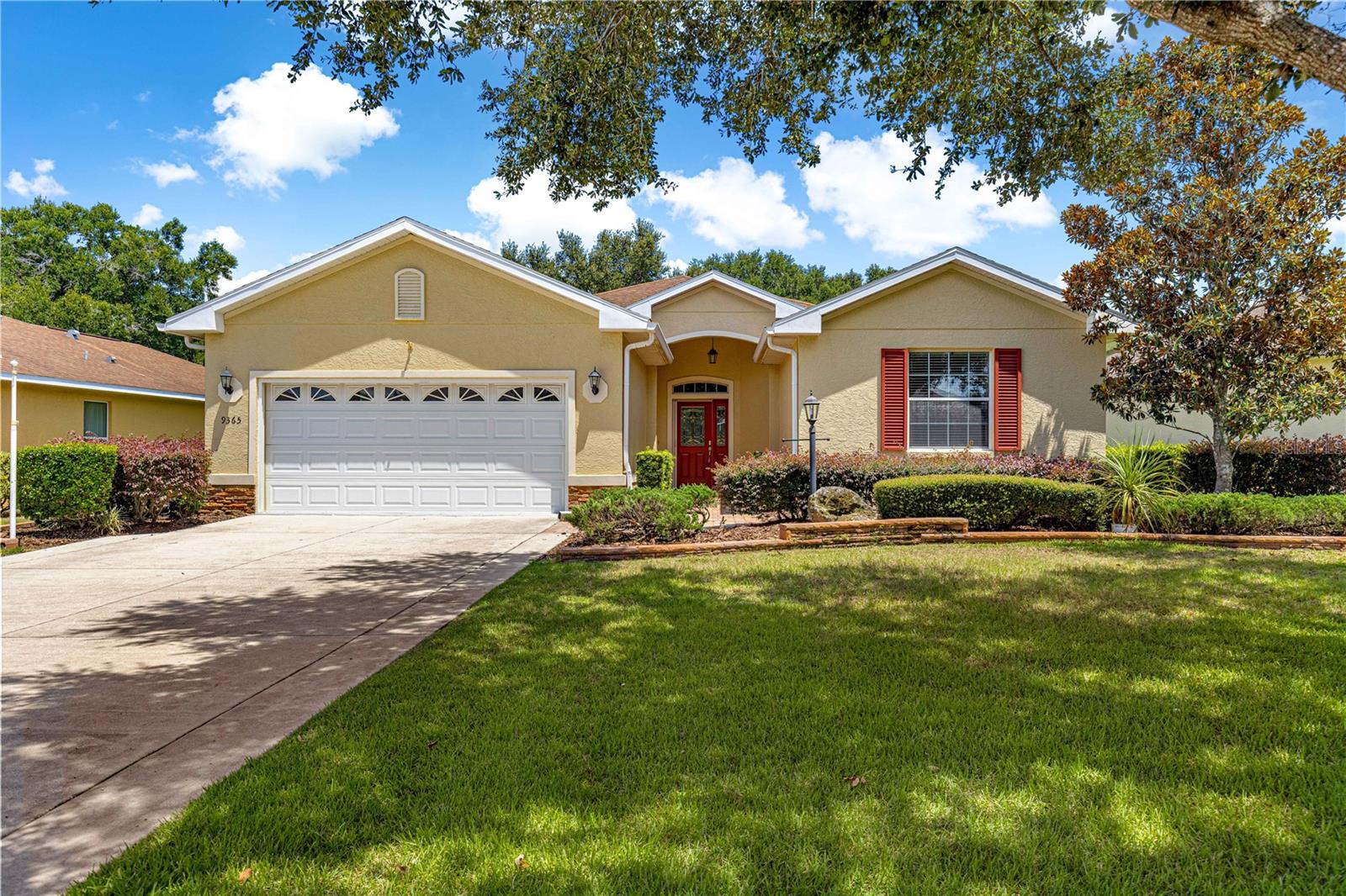 9365 SW 94TH LOOP Property Photo 1