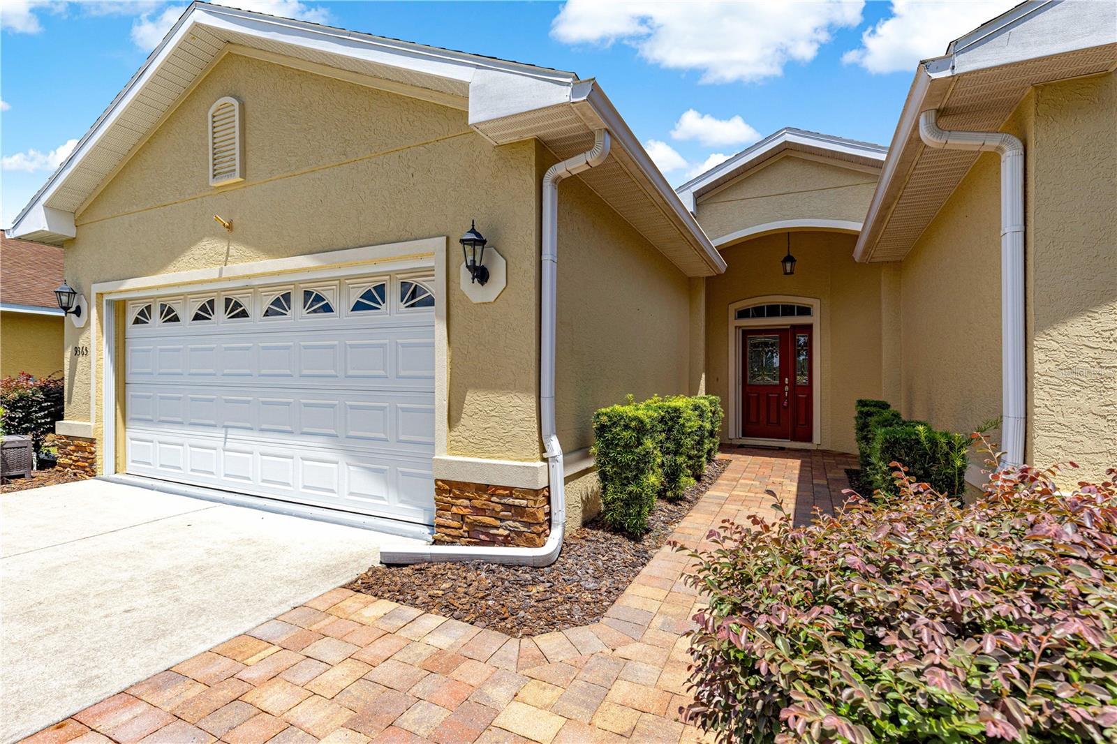 9365 Sw 94th Loop Property Photo 1
