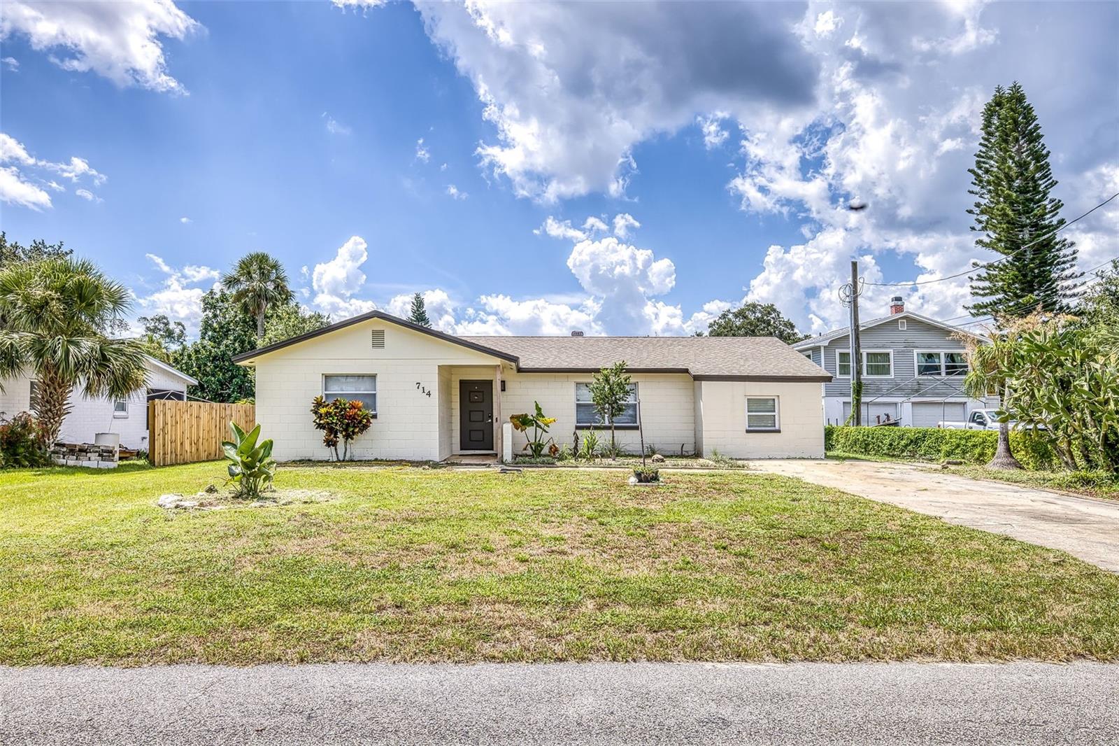 714 Jane Ave Property Photo 1