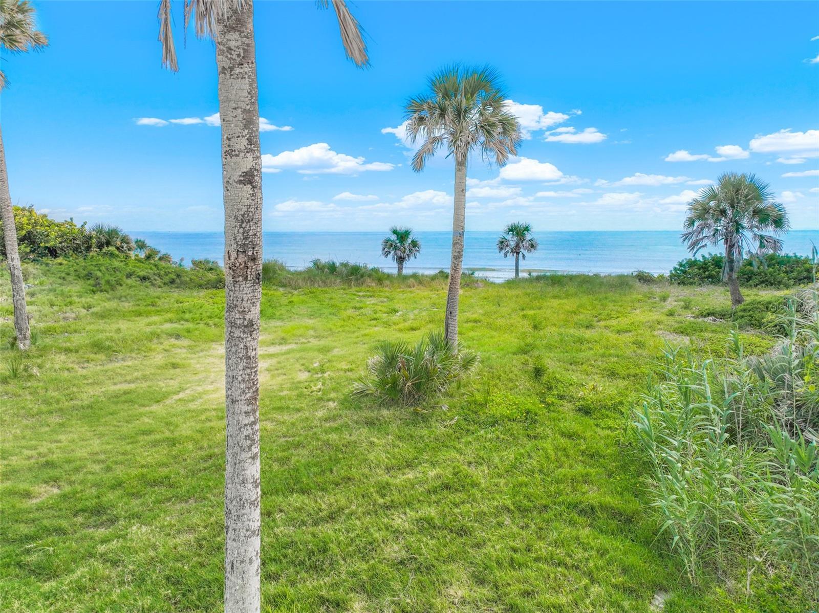 67 Ocean Shore Blvd Property Photo 3