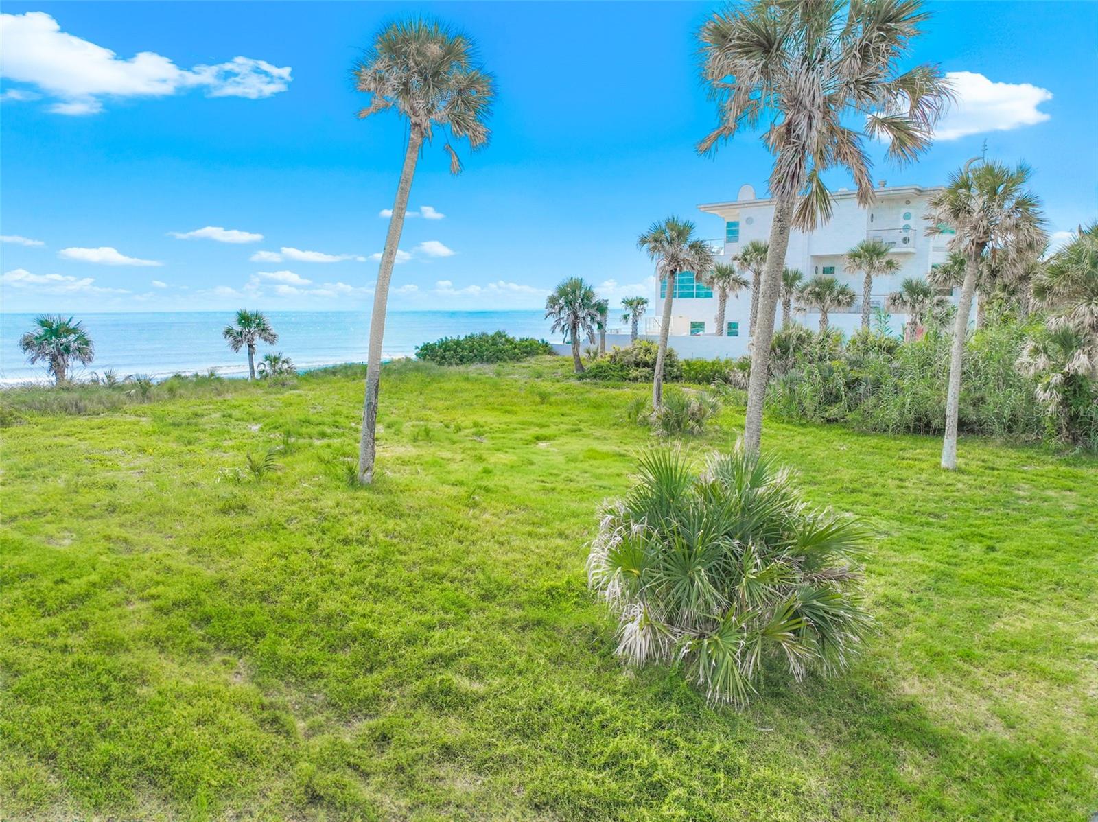 67 Ocean Shore Blvd Property Photo 4