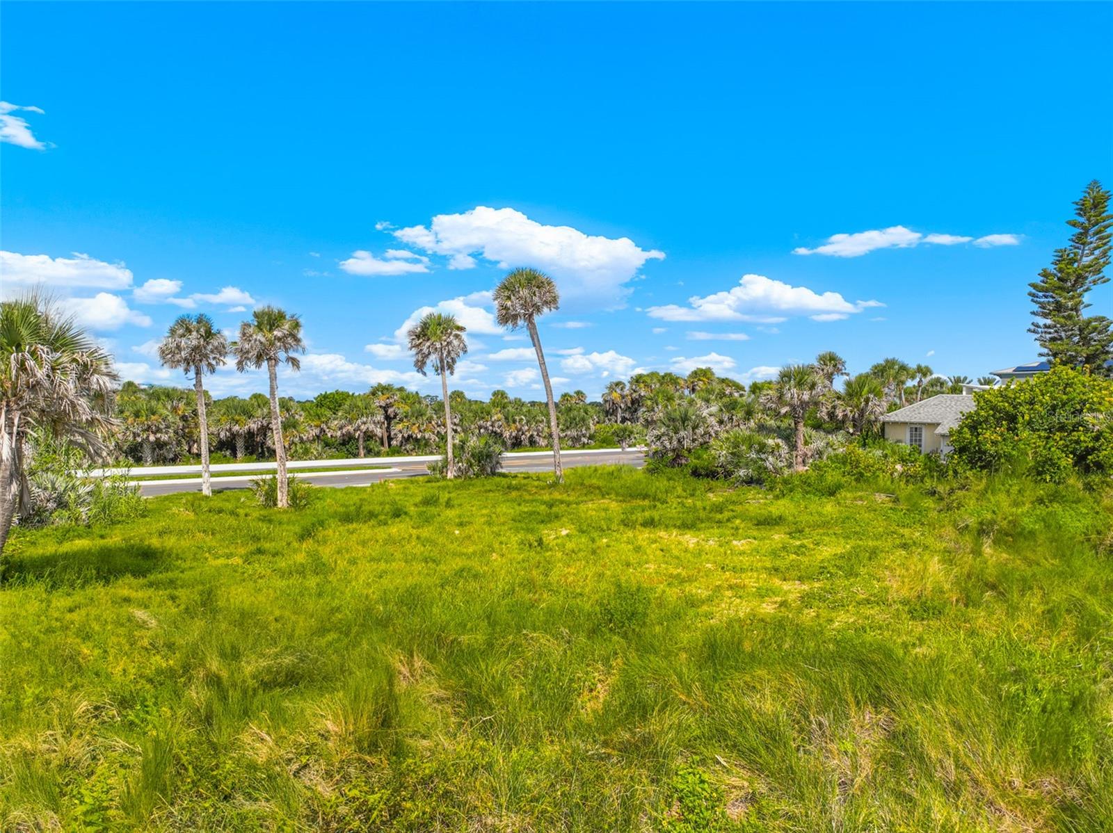 67 Ocean Shore Blvd Property Photo 6