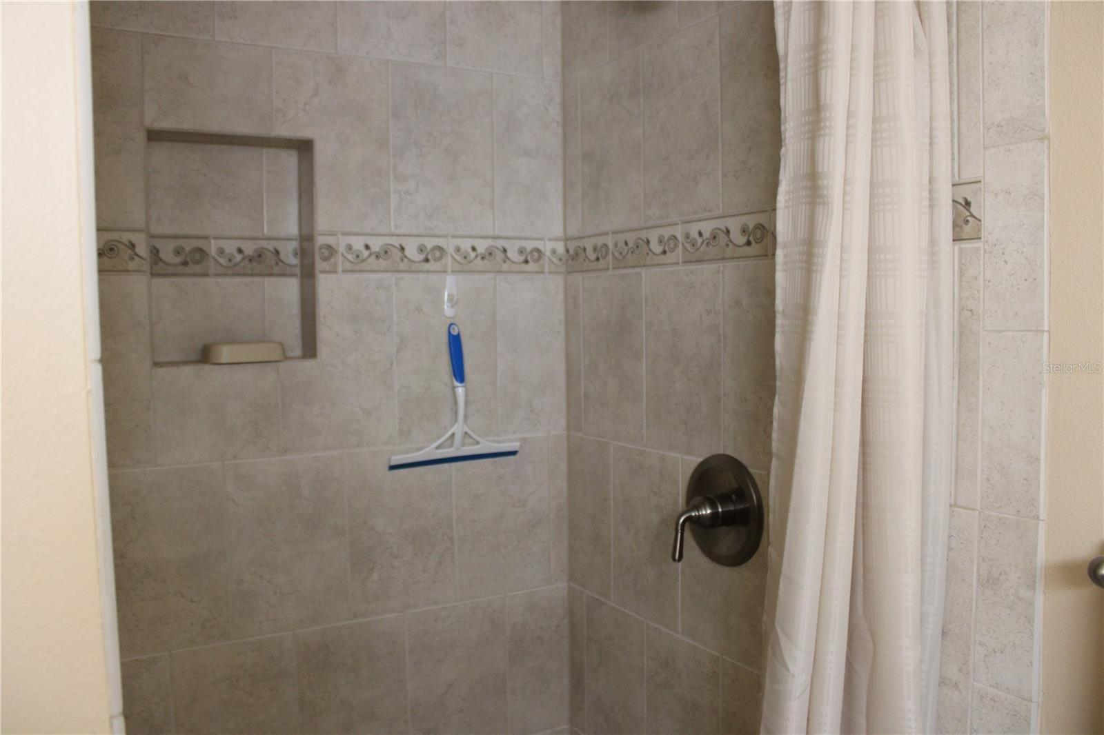 NS1085673 Property Photo 12