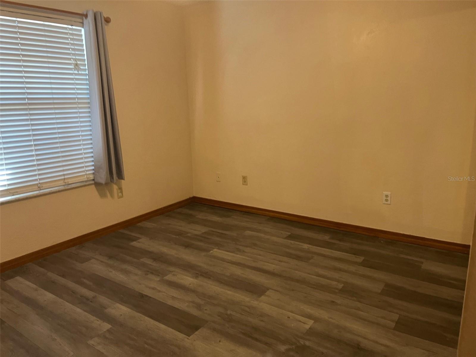 175 Conrad St Property Photo 8