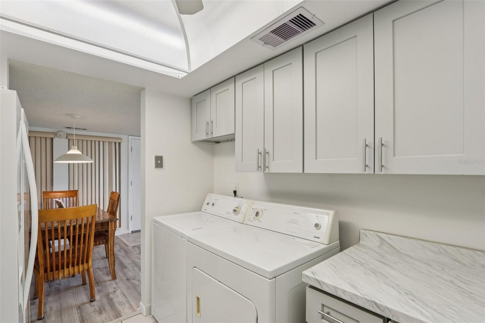 46 Club House Dr #108 Property Photo 11