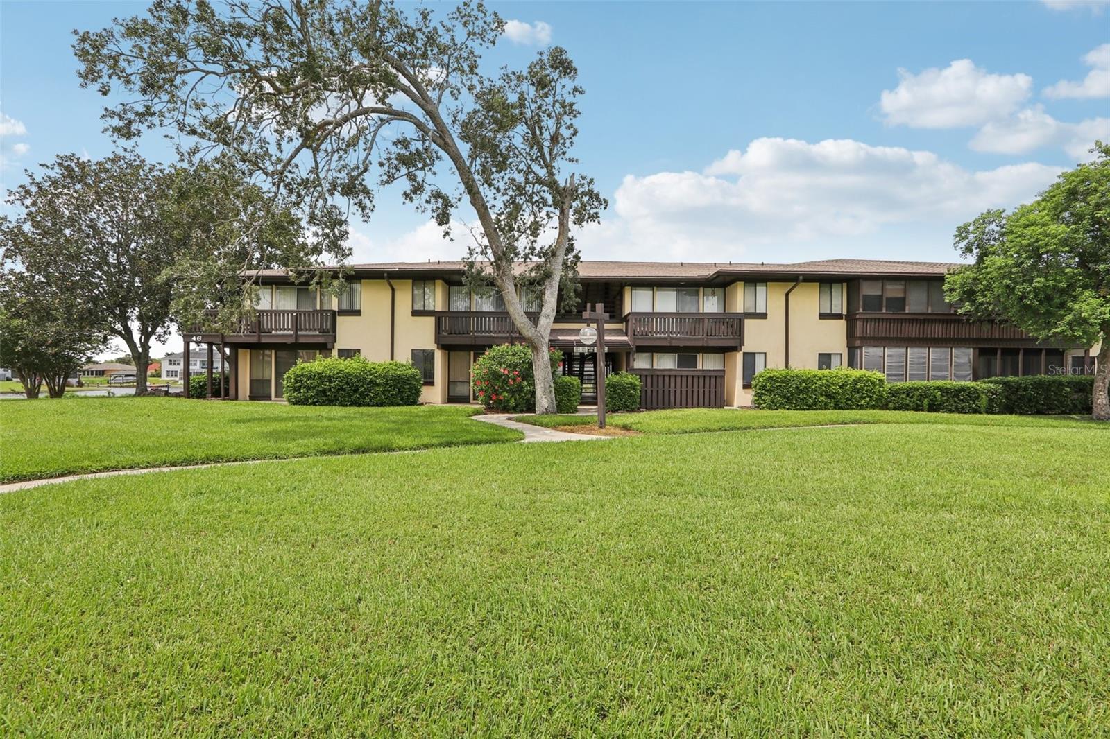 46 Club House Dr #108 Property Photo 29